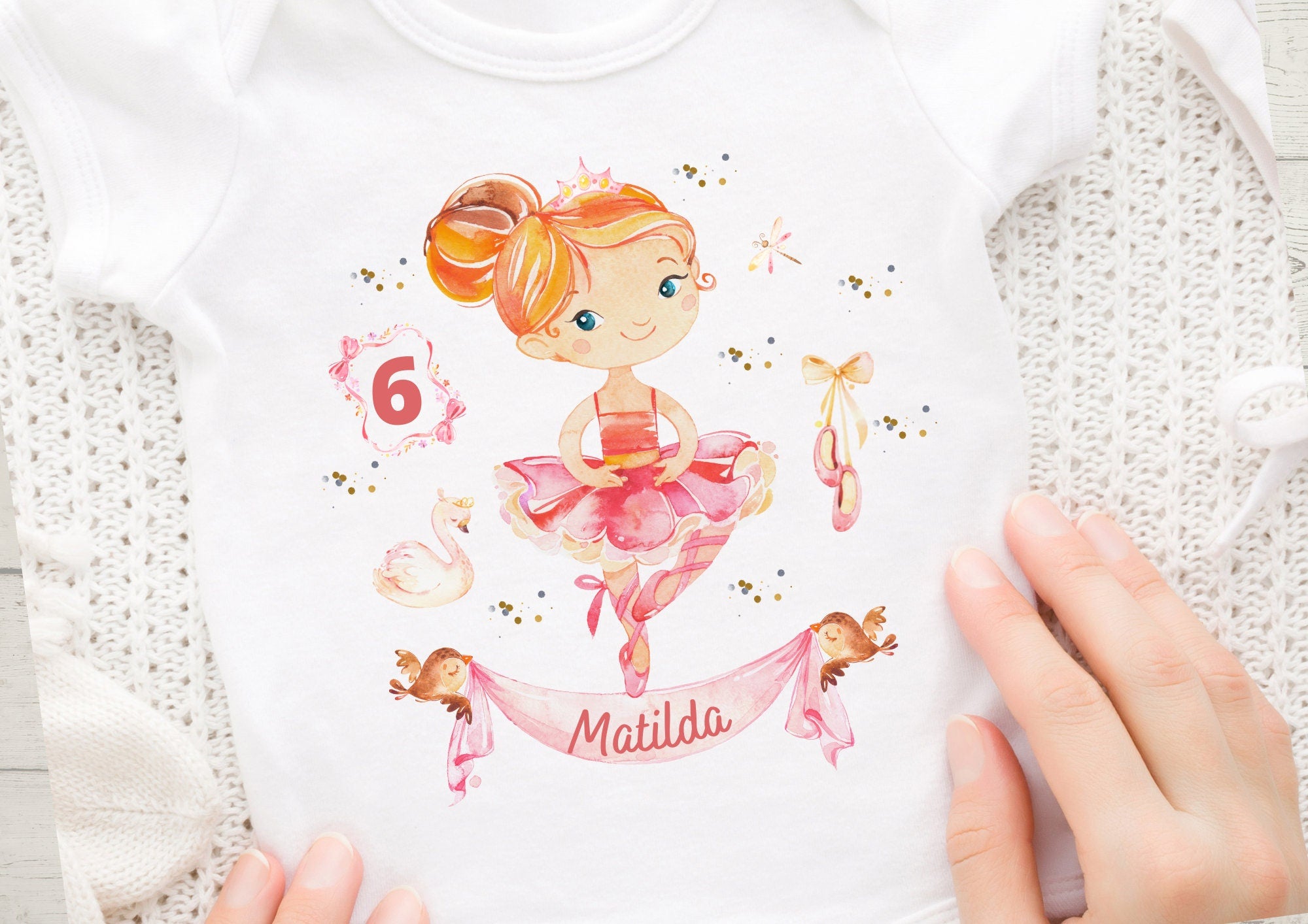 Bügelbild Ballerina mit Name & Zahl – personalisiert für Geburtstagsshirt – Tänzerin Motiv – Aufbügler für – A4/A5 – Appliques & Patches