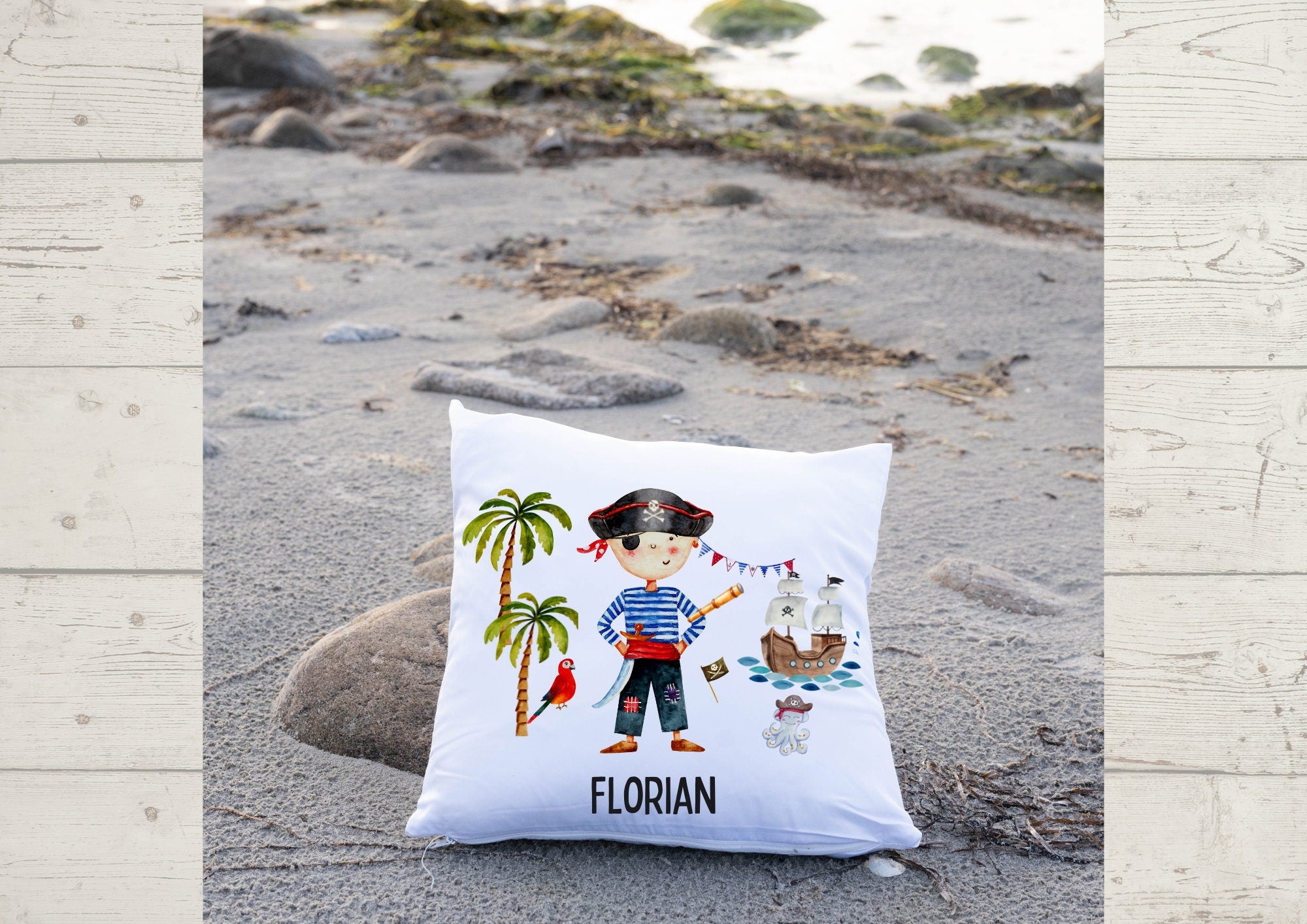 Kissenbezug mit Name personalisiert Pirat Piratenschiff Kapitän – Pillowcases