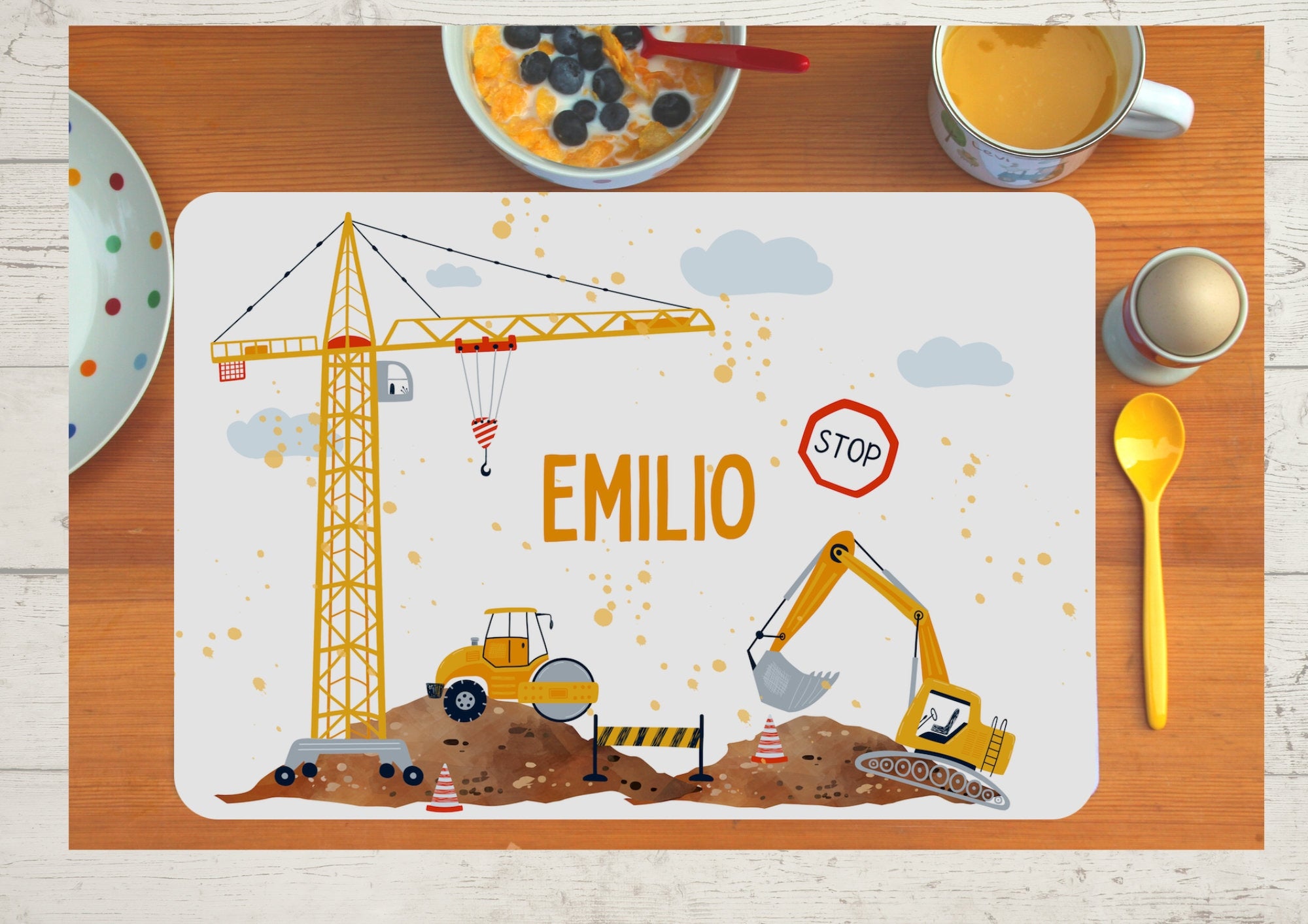 Platzdeckchen mit Name Baustelle Kran Bagger Radlader Baufahrzeuge – Placemats