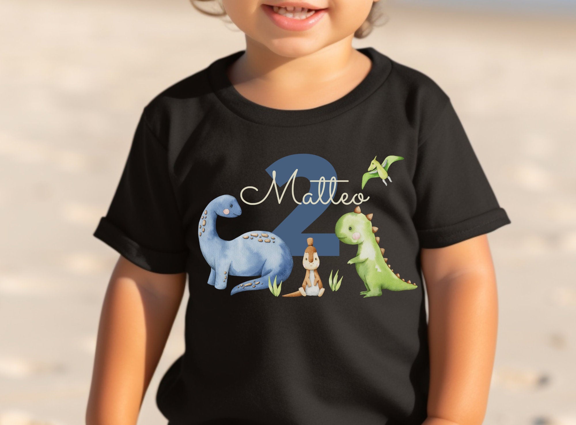 T-Shirt mit T-Rex Dinosaurier Motiv personalisiert mit Name und Alter – Dino Geburtstagsshirt für Jungen und Mädchen