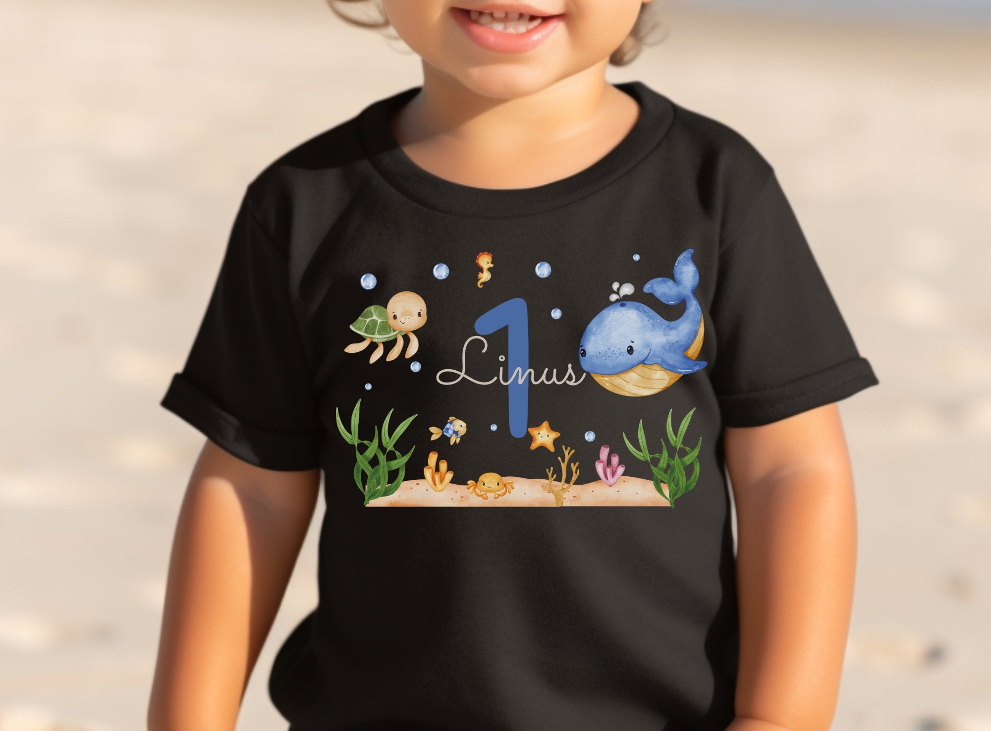 Geburtstagsshirt Wal mit Name & Zahl – personalisiertes Meeresmotiv – Schildkröte Unterwasser 1–7 Jahre – T-shirts