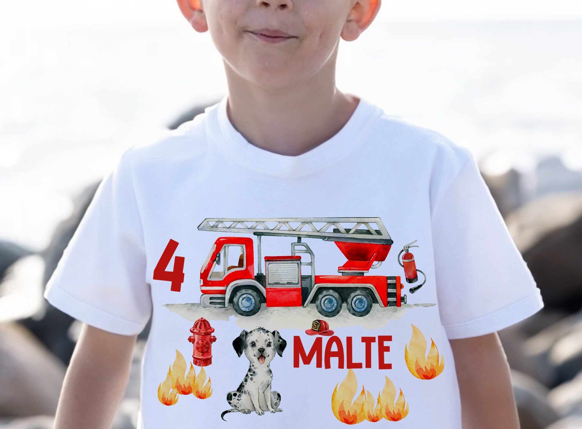 Geburtstagsshirt personalisiert Feuerwehr Feuerwehrmann Hund Rettungsfahrzeug Feuerwehrauto