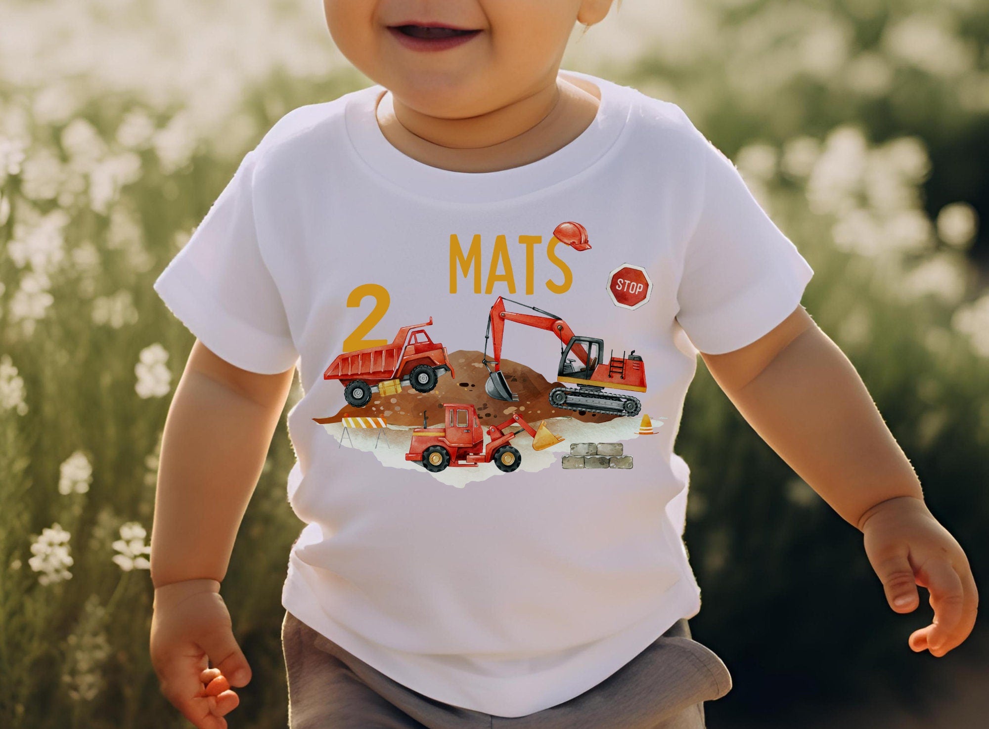 Geburtstagsshirt personalisiert Bagger Radlader Baustelle Bauarbeiter Kipplaster Bauarbeiter – T-shirts