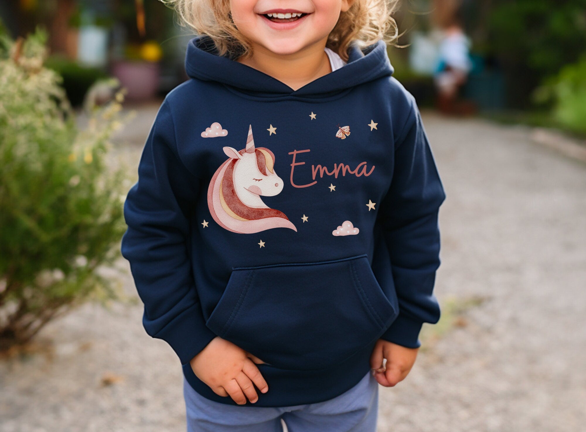 Hoodie personalisiert mit Name pullover Pulli Kapuzenpulli Regenbogen rosa Boho Einhorn – Sweatshirts