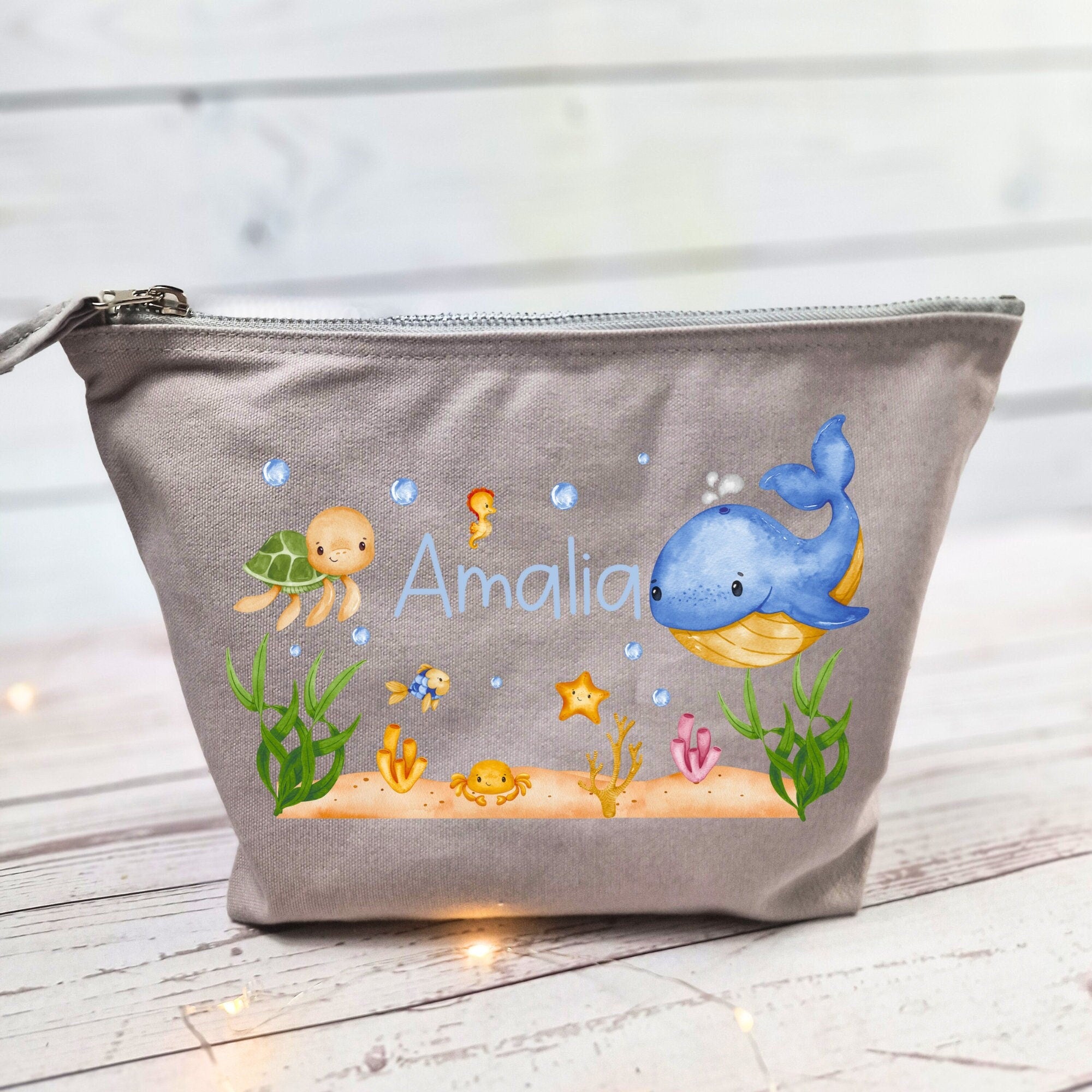 Wickeltasche mit Namen personalisiert Kulturbeutel Waschbeutel Wal Unterwasser Maritim – Diaper Caddies