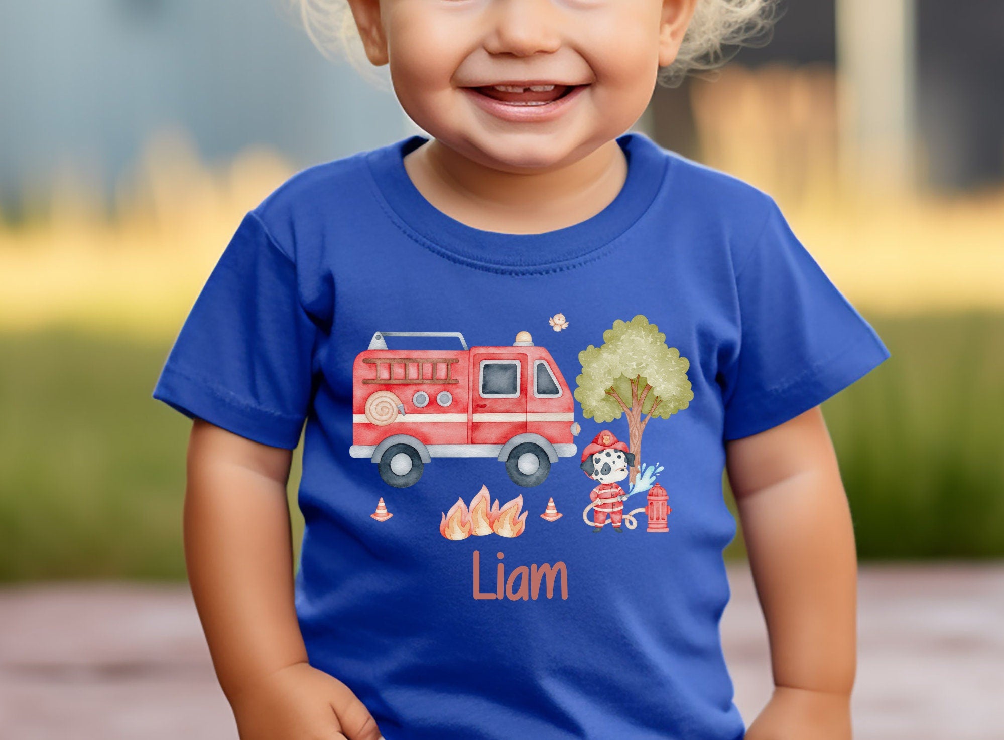 T-Shirt Shirt Kurzarm mit Name personalisiert Kindershirt Feuerwehr Feuerwehrauto Hund Feuer