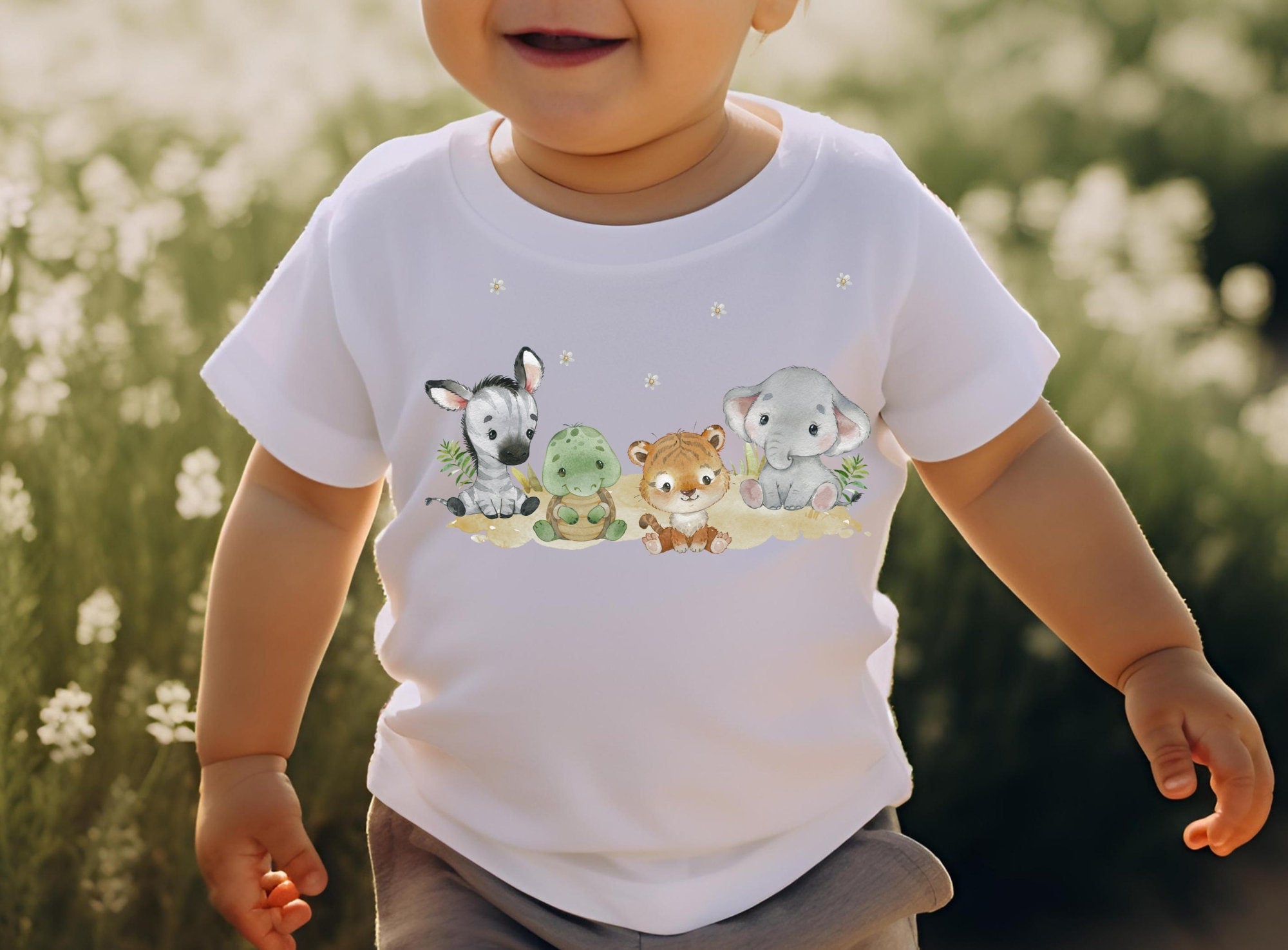 T-Shirt Shirt Kurzarm mit Name personalisiert Kindershirt Safari Löwe Tiger Dschungeltiere