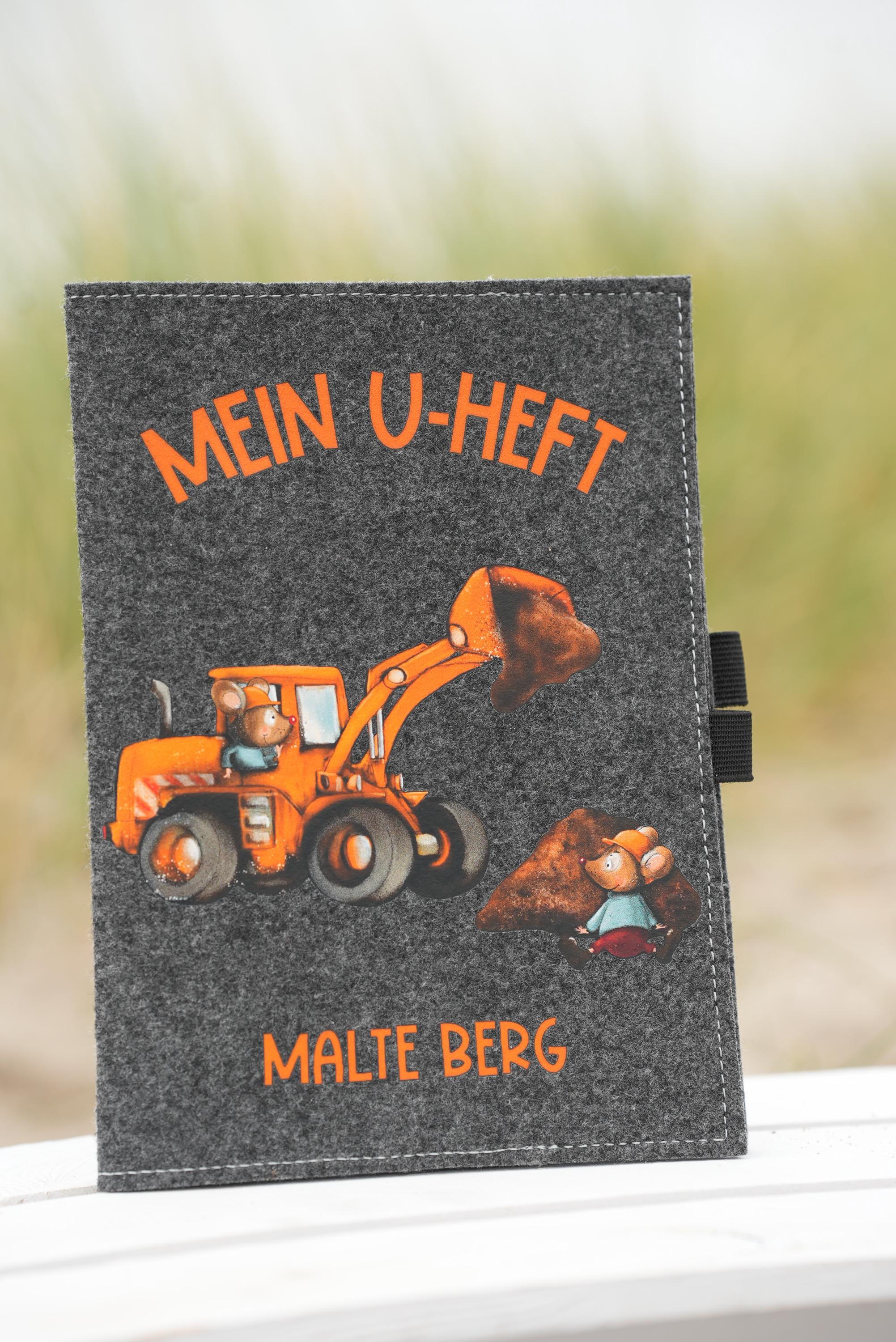 Hülle U Heft personalisiert mit Name Filz U Heft Hülle mit Name Geschenk Taufe Geschenk Geburt Hülle U Heft Bagger – Passport Covers