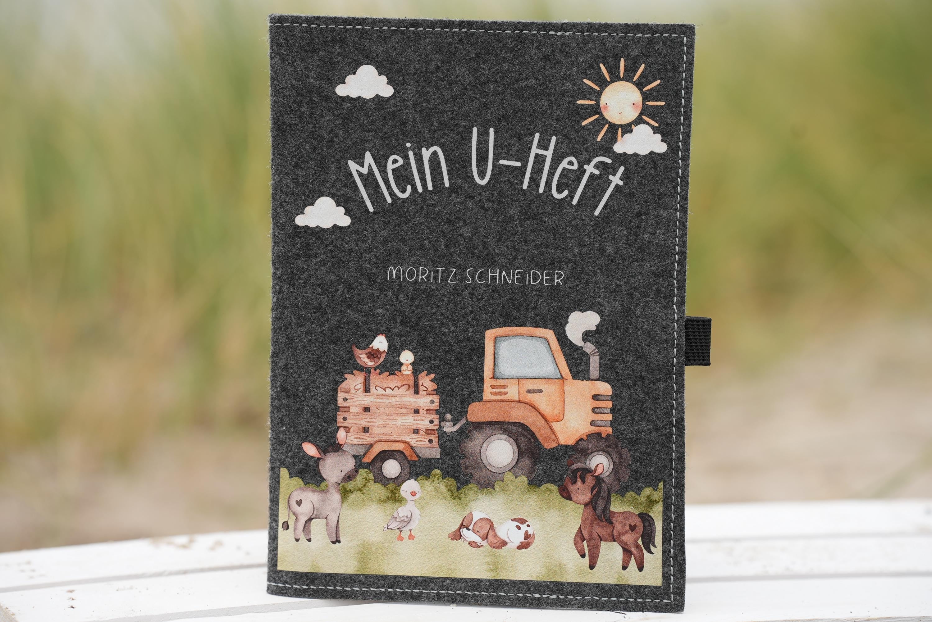 Hülle U Heft personalisiert mit Name Filz U Heft Hülle mit Name Geschenk Taufe Geschenk Geburt Hülle U Heft Traktor – Passport Covers