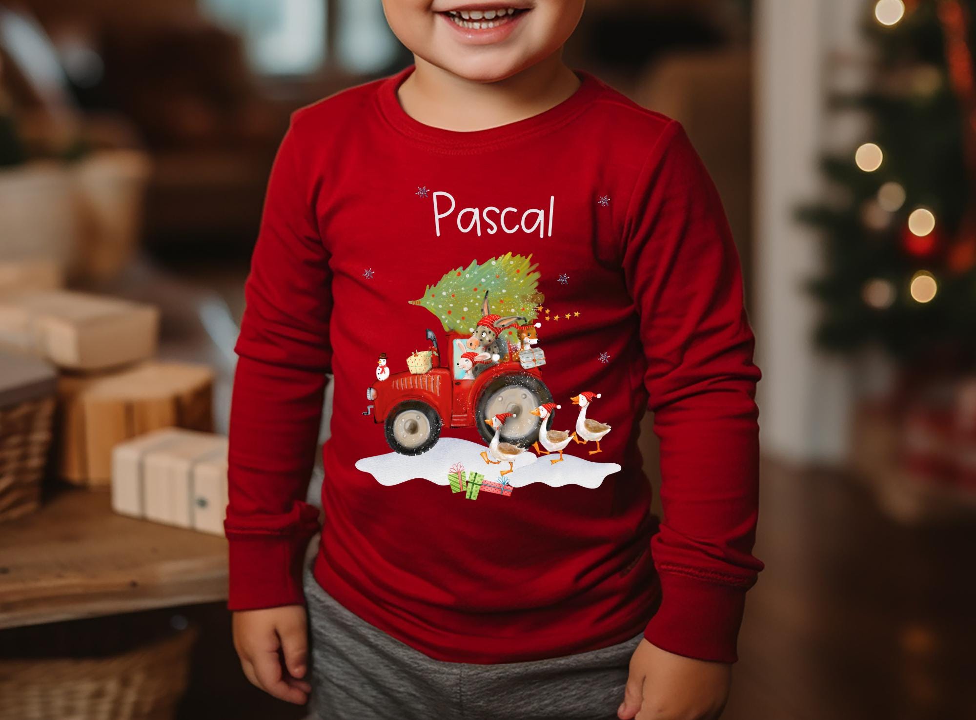 Weihnachtsoutfit – personalisiertes Traktor Shirt Weihnachten & – Nikolaus Shirt mit Name – T-shirts