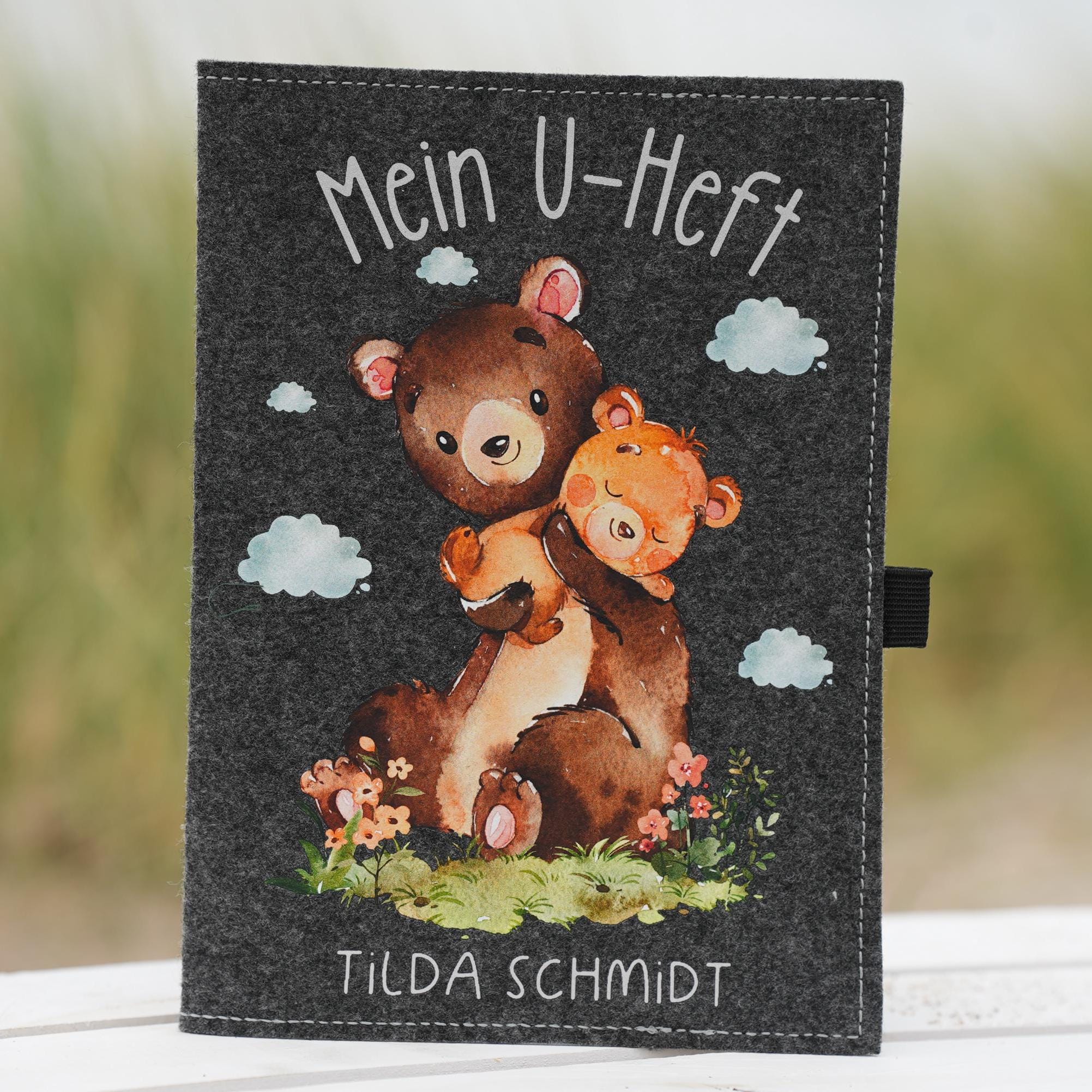 U-Heft Hülle mit Name – Mama & Baby Bär – personalisiert – Filz Design – Geschenk zur Geburt oder Taufe – U-Heft Tasche – Passport Covers