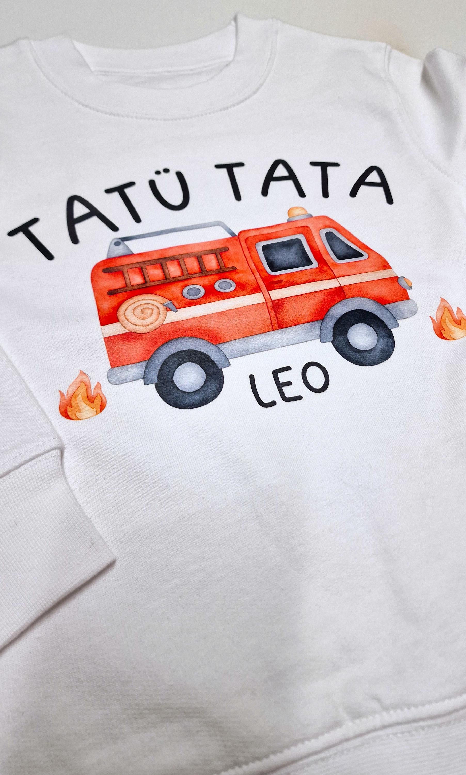 Pullover Feuerwehr personalisiert – Sweatshirt mit Name – pullover mit Feuerwehrauto – Geschenk – Tatü Tata Pullover – Sweatshirts