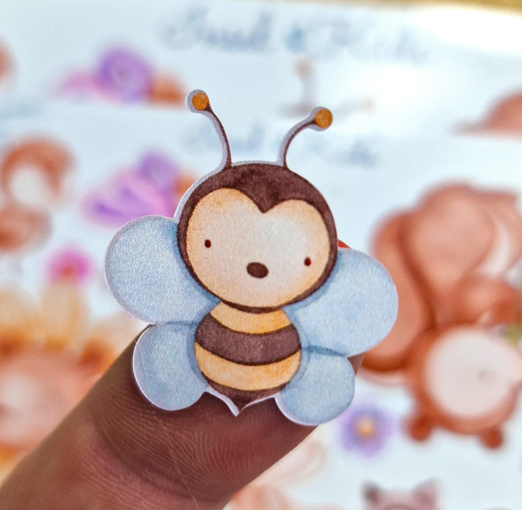 Sticker Set Biene & Hase – spülmaschinenfest – für Trinkflasche, Brotdose, Fahrradhelm – personalisierbar – Stickers