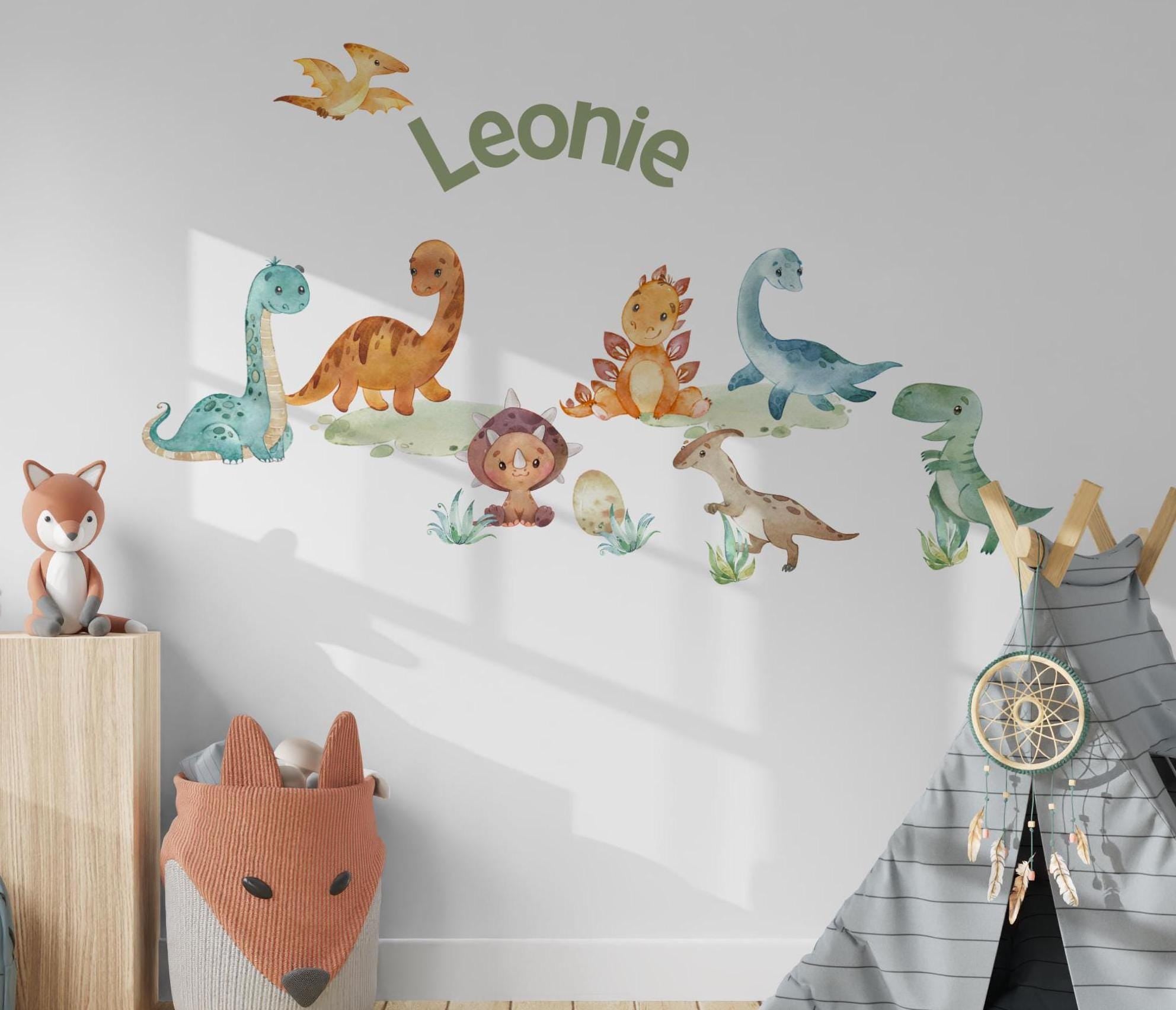 Wandtattoo Dinosaurier zimmer – personalisierbar mit Name – Wandsticker / – Deko Babyzimmer – Größe L/XL – Wall Decals & Murals