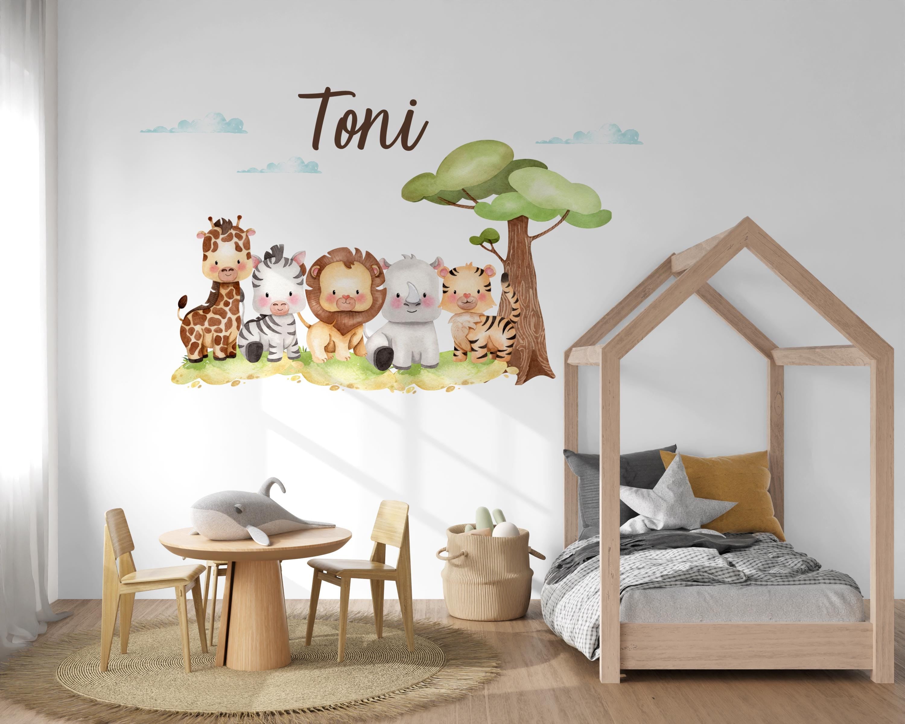Wandtattoo Dschungeltiere mit Name – personalisiert für zimmer – Safari Wanddeko mit Löwe, Zebra, Giraffe – Geschenk zur Geburt – Wall Decals & Murals