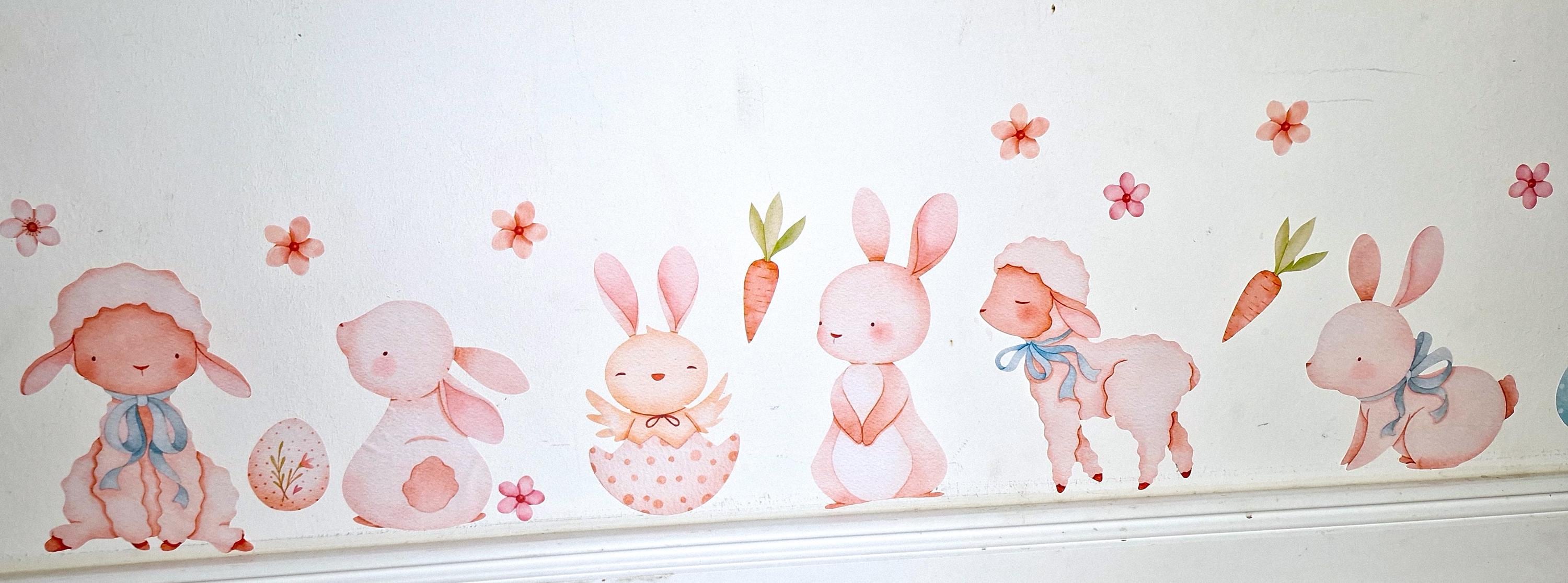 Wandtatoo Wandbild Wandaufkleber Wandsticker Kinderzimmer personalisiert Ostern Osterhase Osterei für das Babyzimmer