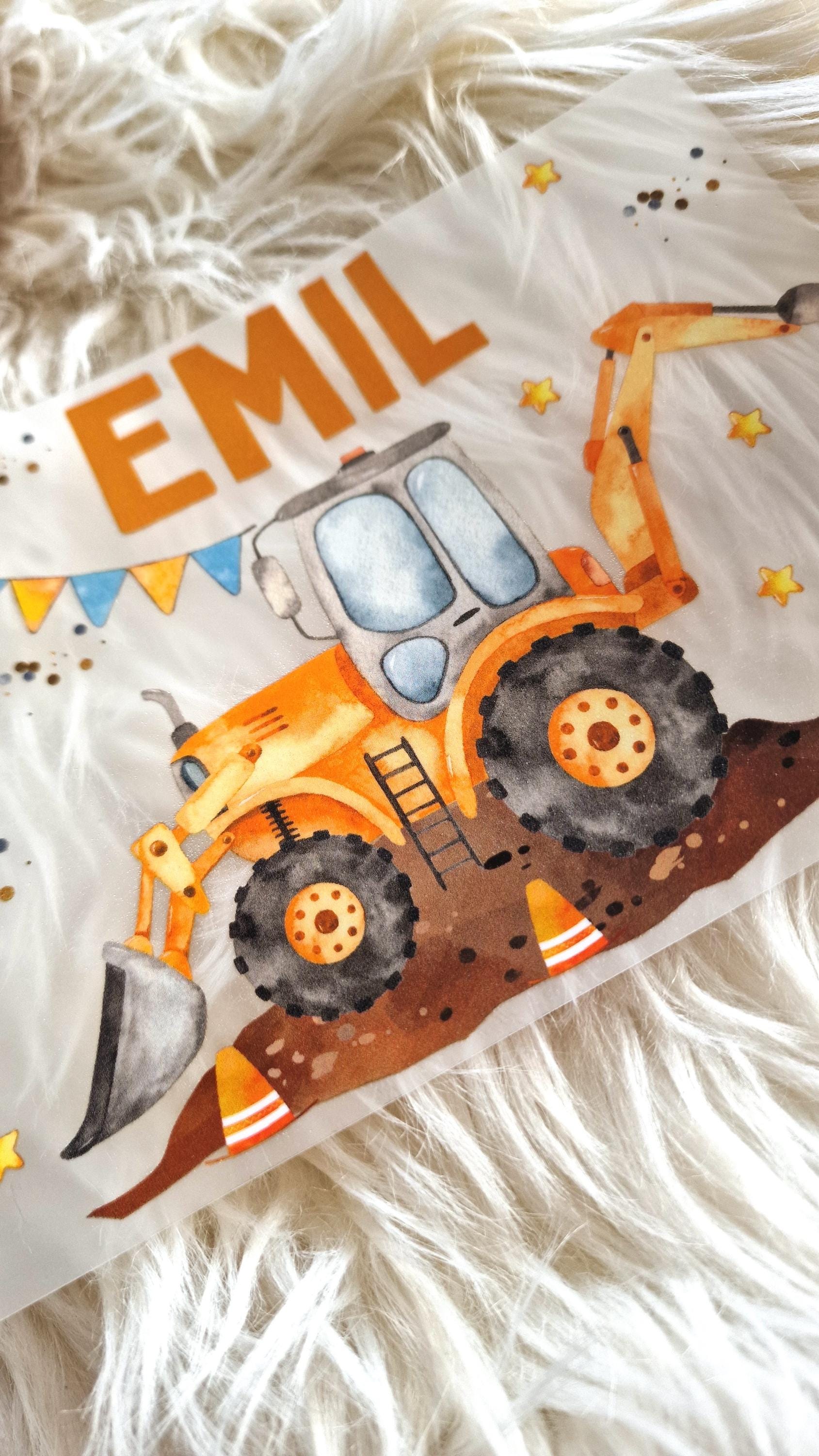 Bügelbild Bagger personalisiert Geburtstag | Baustelle Bauarbeiter Shirt | Radlader Geburtstagsmotiv n A4 A5 – Appliques & Patches