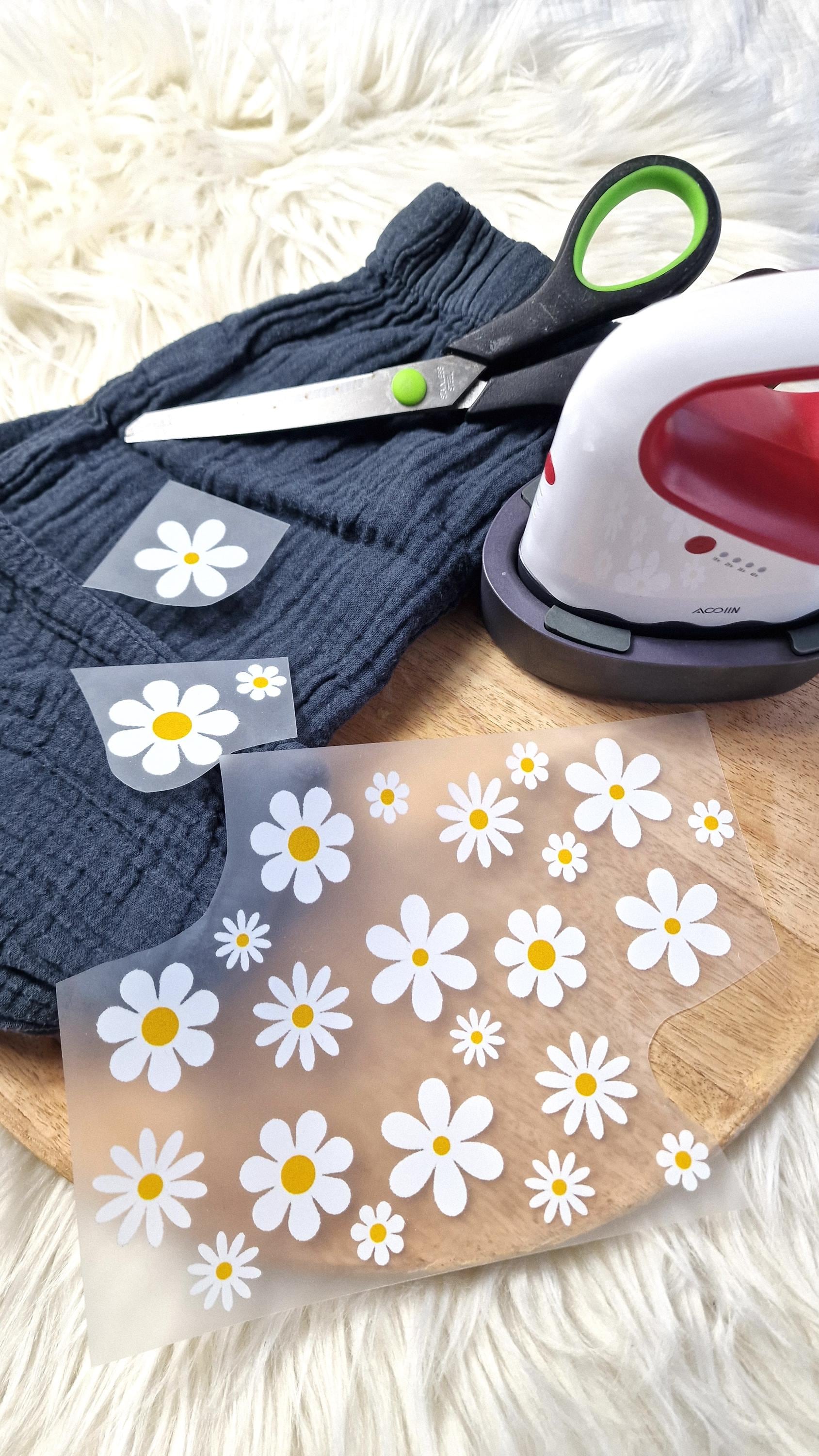 Bügelbilder Blumen Set – Gänseblümchen für Kleidung & DIY – 25 Motive in A4/A5 – Aufbügler zum Verzieren von Shirts, Taschen, kleidung – Appliques & Patches