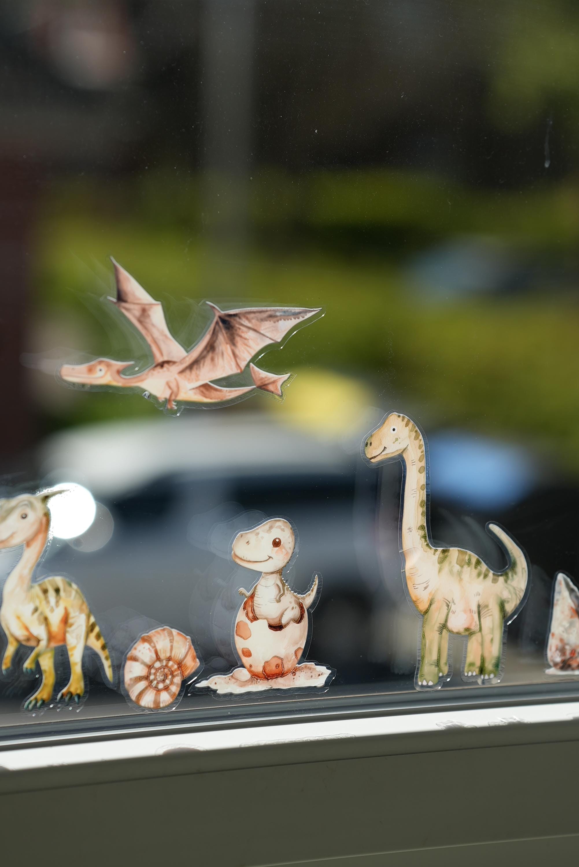 Fensterbild Dinosaurier fürs zimmer – statisch haftend & wiederverwendbar – Dino Fensterdeko n – ohne Kleber – A4 Sticker –