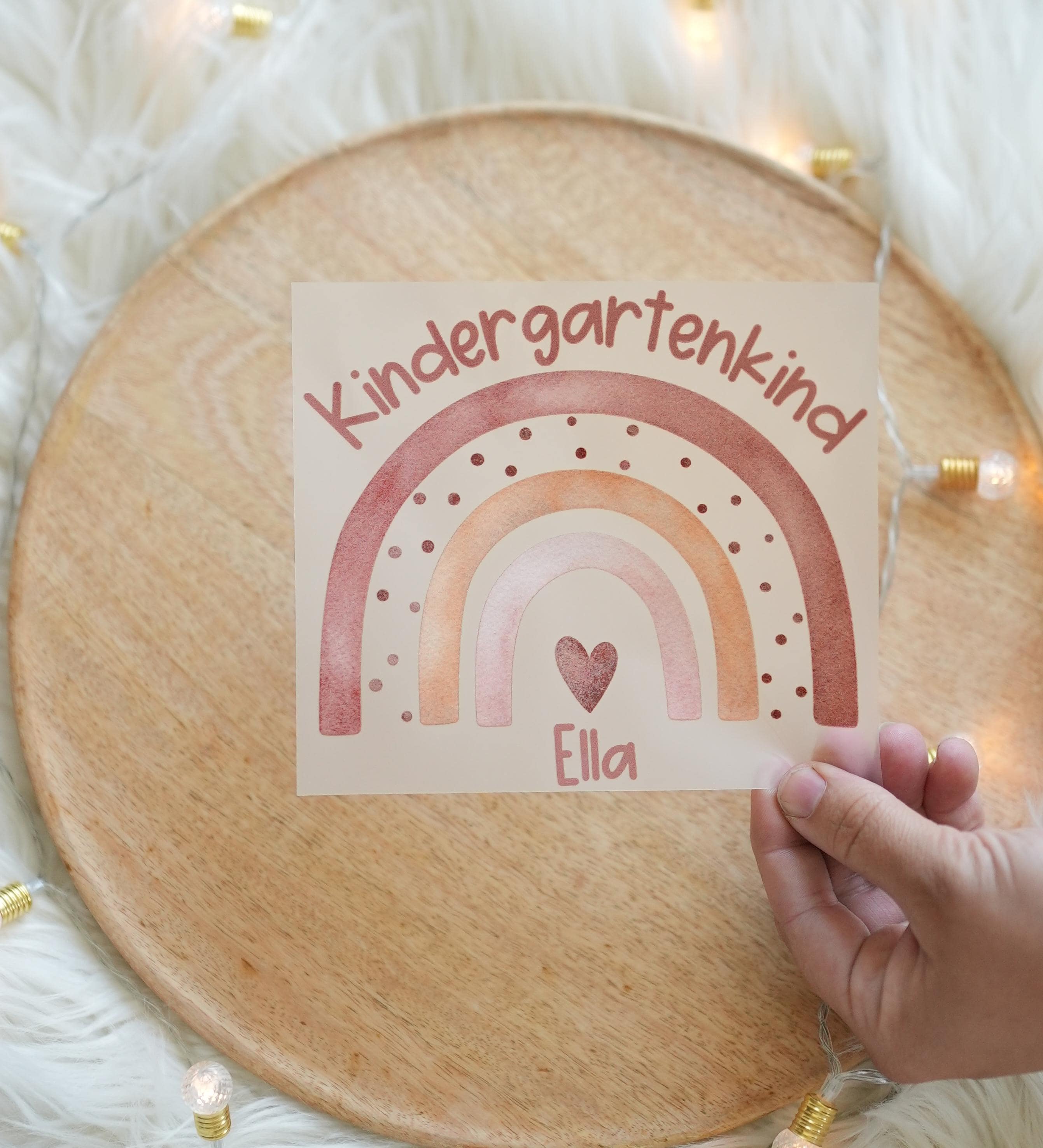 Bügelbild garten personalisiert – mit Name & Alter – Regenbogen Motiv – Kita Start – Aufbügelbild für Shirt oder Beutel A4/A5 – Appliques & Patches