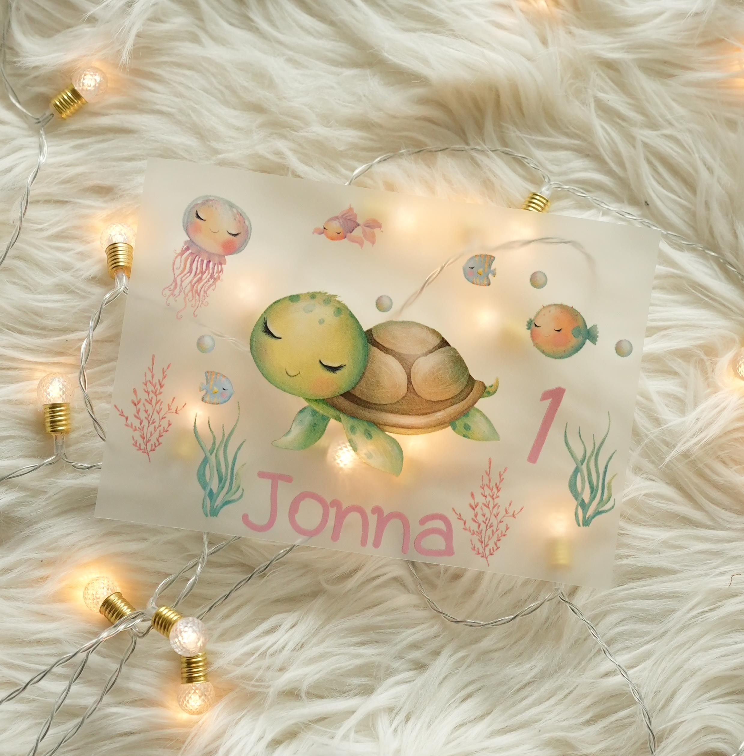 Bügelbild Meeresschildkröte personalisiert – mit Name & Zahl – pastell Aquarell – DIY Geburtstagsshirt für – A5 oder A4 – Appliques & Patches