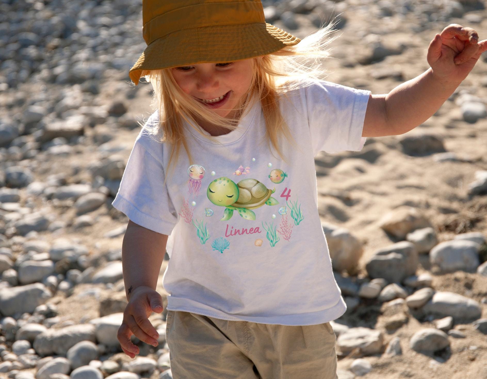 Geburtstagsshirt Meeresschildkröte – mit Name & Zahl – personalisiert – Aquarellmotiv – 80–128 – Geschenk – T-shirts