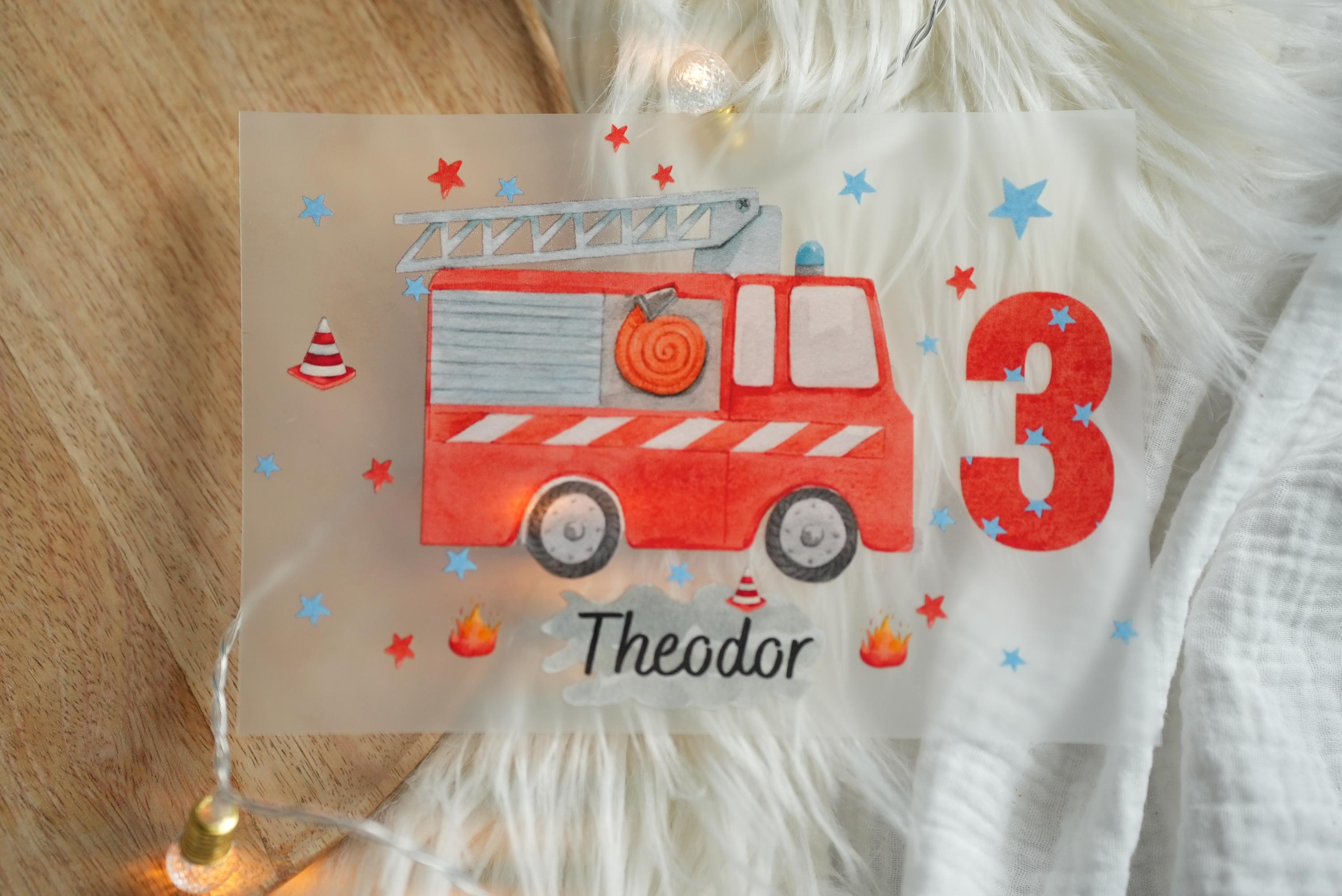 Bügelbild Feuerwehr personalisiert mit Wunschname – Aufbügler für – Geburtstag oder Einschulung – Appliques & Patches