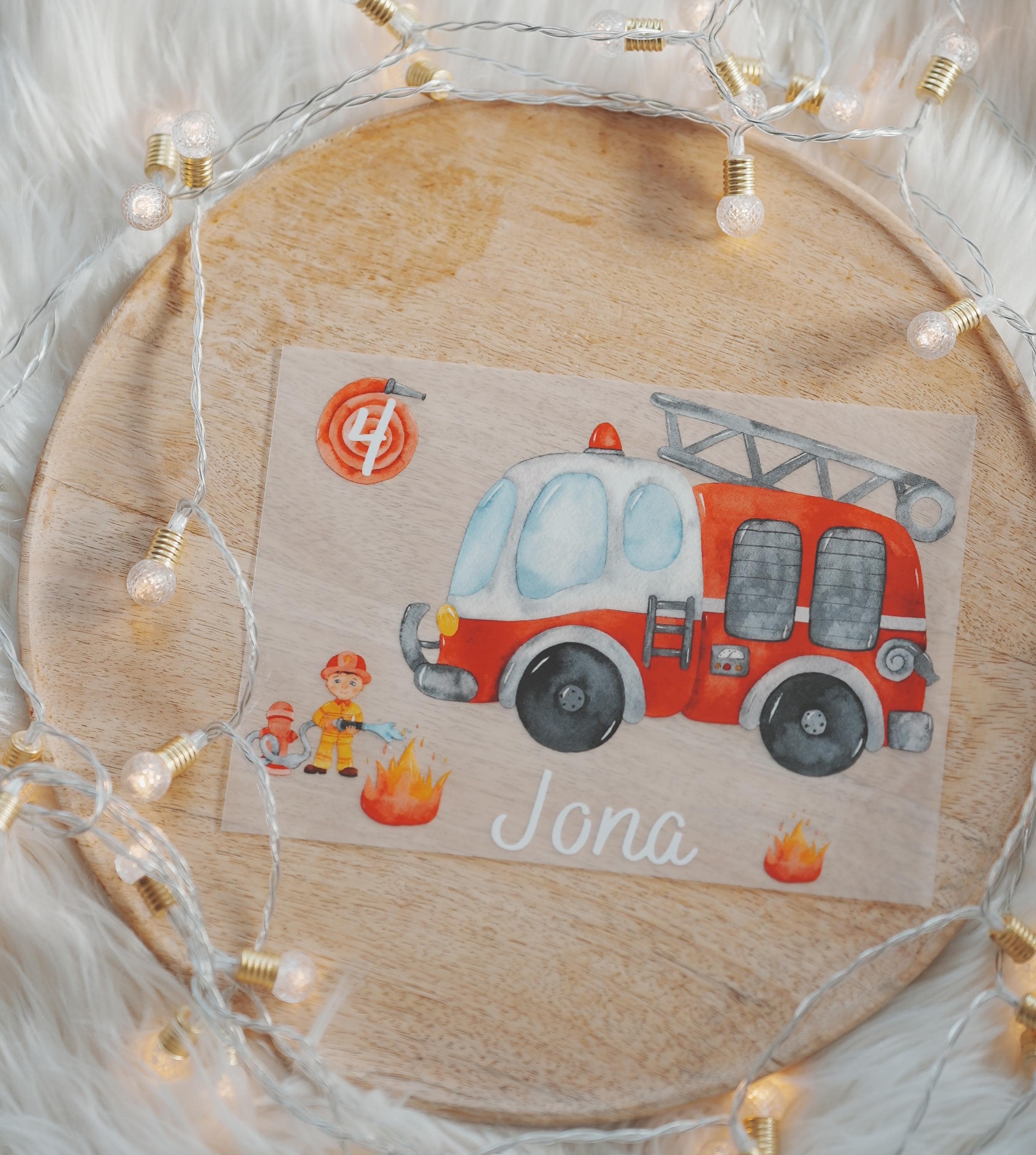 Feuerwehr Bügelbild mit Name & Zahl – personalisierter Aufbügler für geburtstag – DTF Applikation Shirt n 2 3 4 Jahre – Appliques & Patches