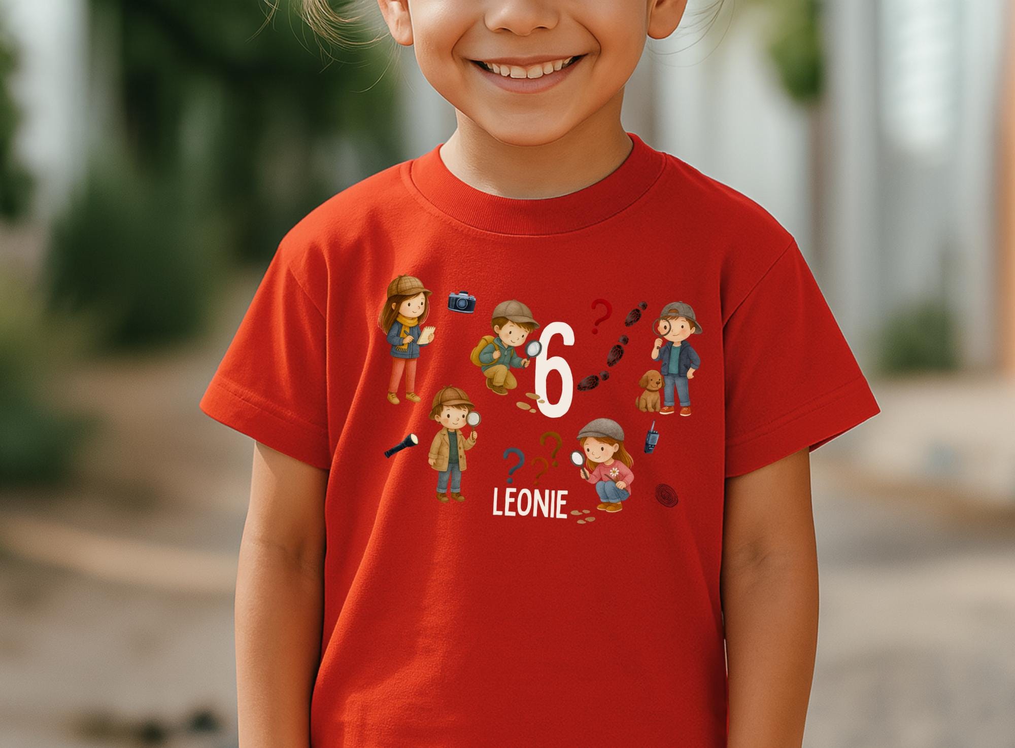 Geburtstagsshirt Detektiv Kinder – Spurensuche T-Shirt mit Name & Zahl – personalisiertes Shirt für Jungen und Mädchen – Motto 5–8 Jahre – T-shirts