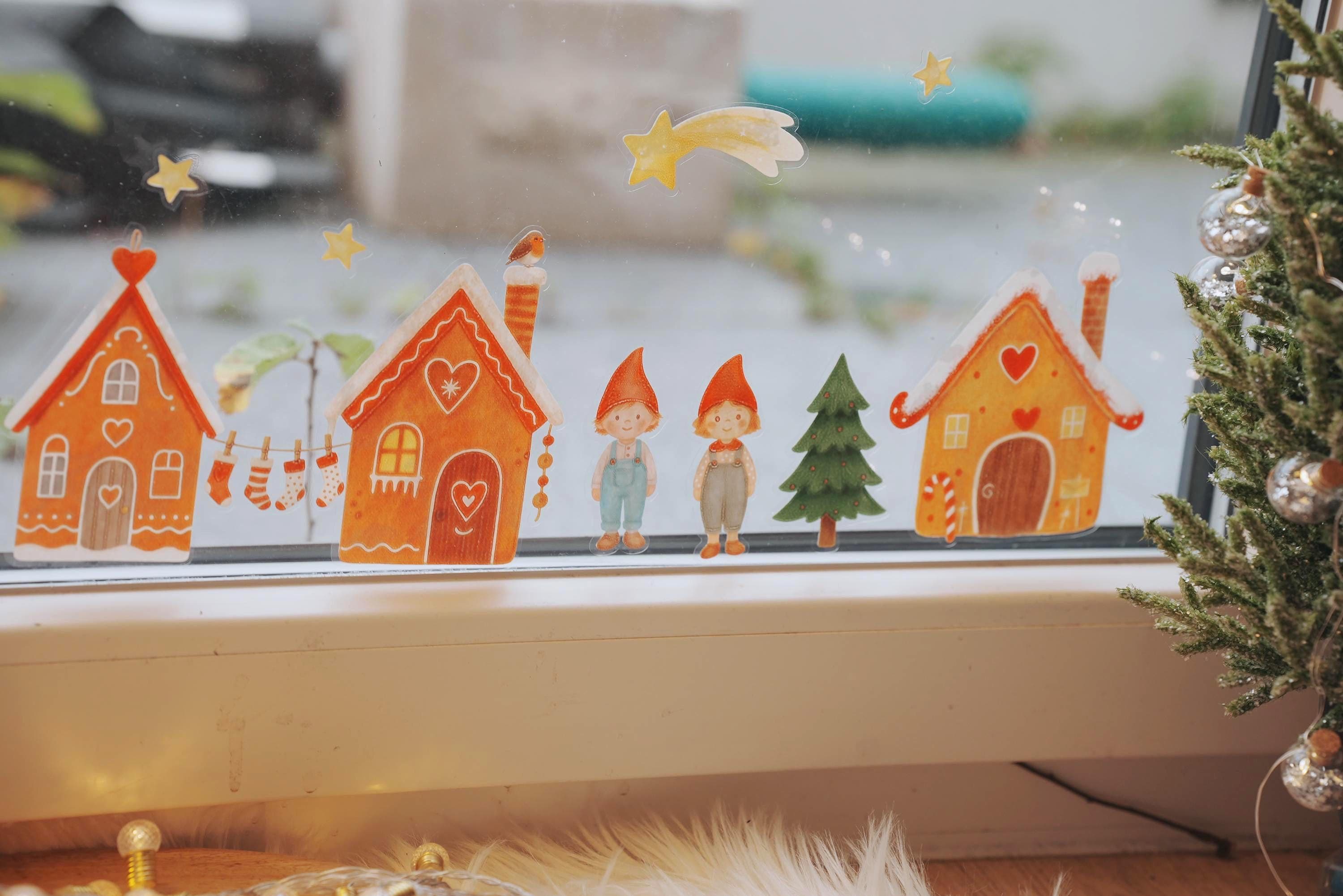 Fensterbilder Weihnachten – Wichtel, Lebkuchenhaus & Schneemann – statisch haftende Weihnachts Fensterdeko Winter und Advent –