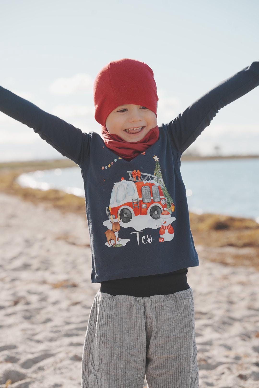 Feuerwehr Weihnachts Shirt – personalisiertes Langarmshirt mit Name – Nikolaus Shirt n – Weihnachtsshirt Feuerwehr – T-shirts