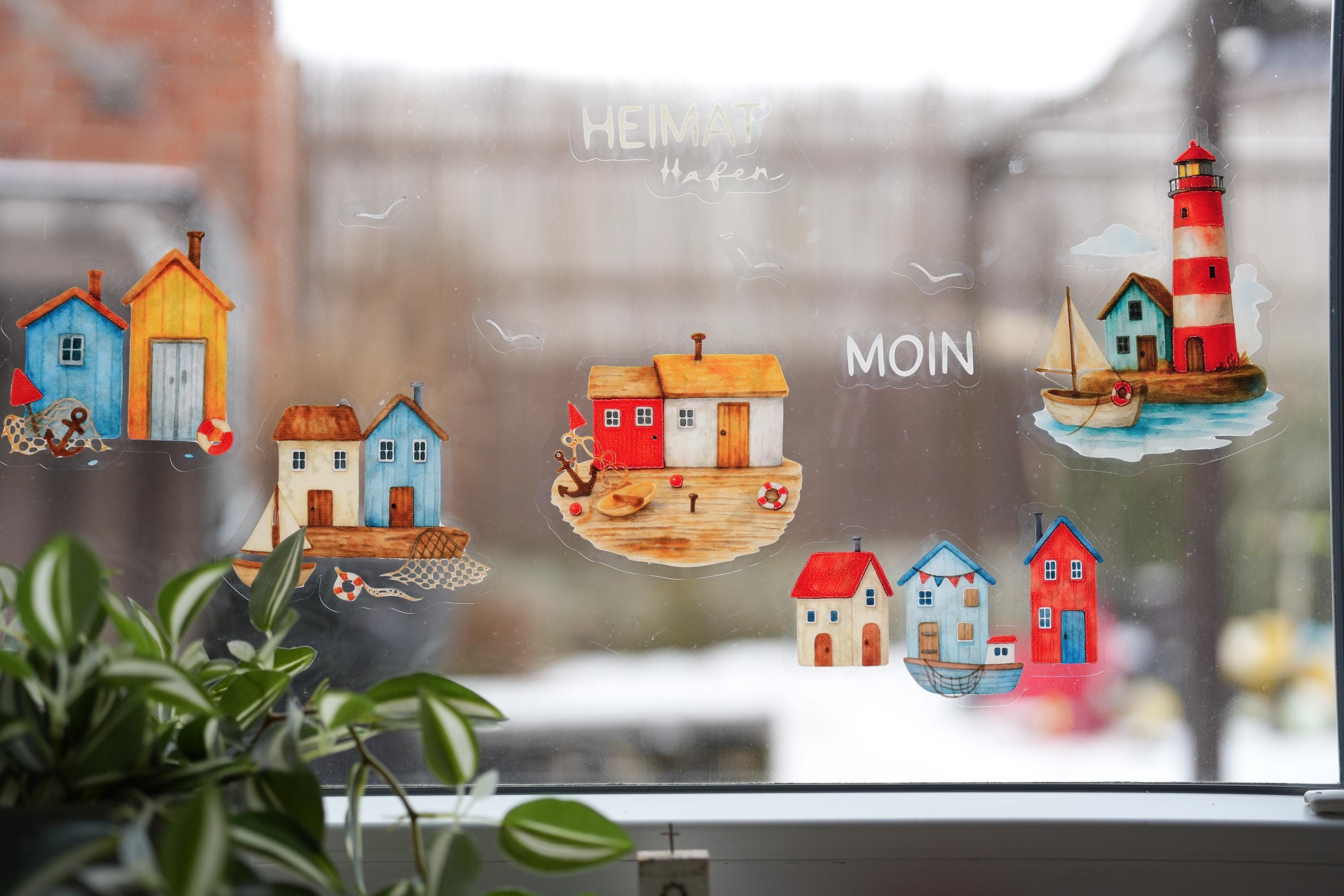 Fensterbild Strandhäuser Treibholzstil – ablösbar & wiederverwendbar – maritime Fensterdeko Leuchtturm Küstenhäuschen Deko Meer –