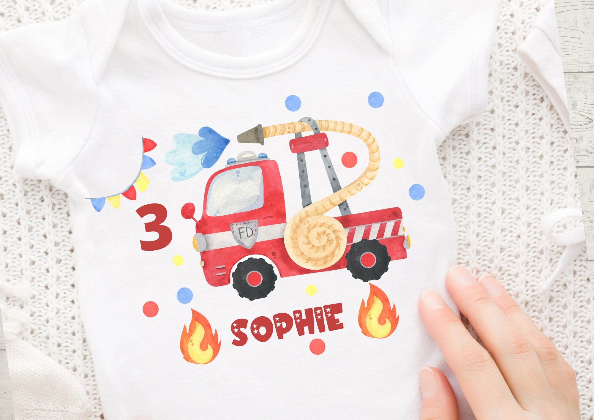 Bügelbild mit Wunschname und Alter personalisiert Feuerwehr Rettungsfahrzeug Geburtstagsshirt