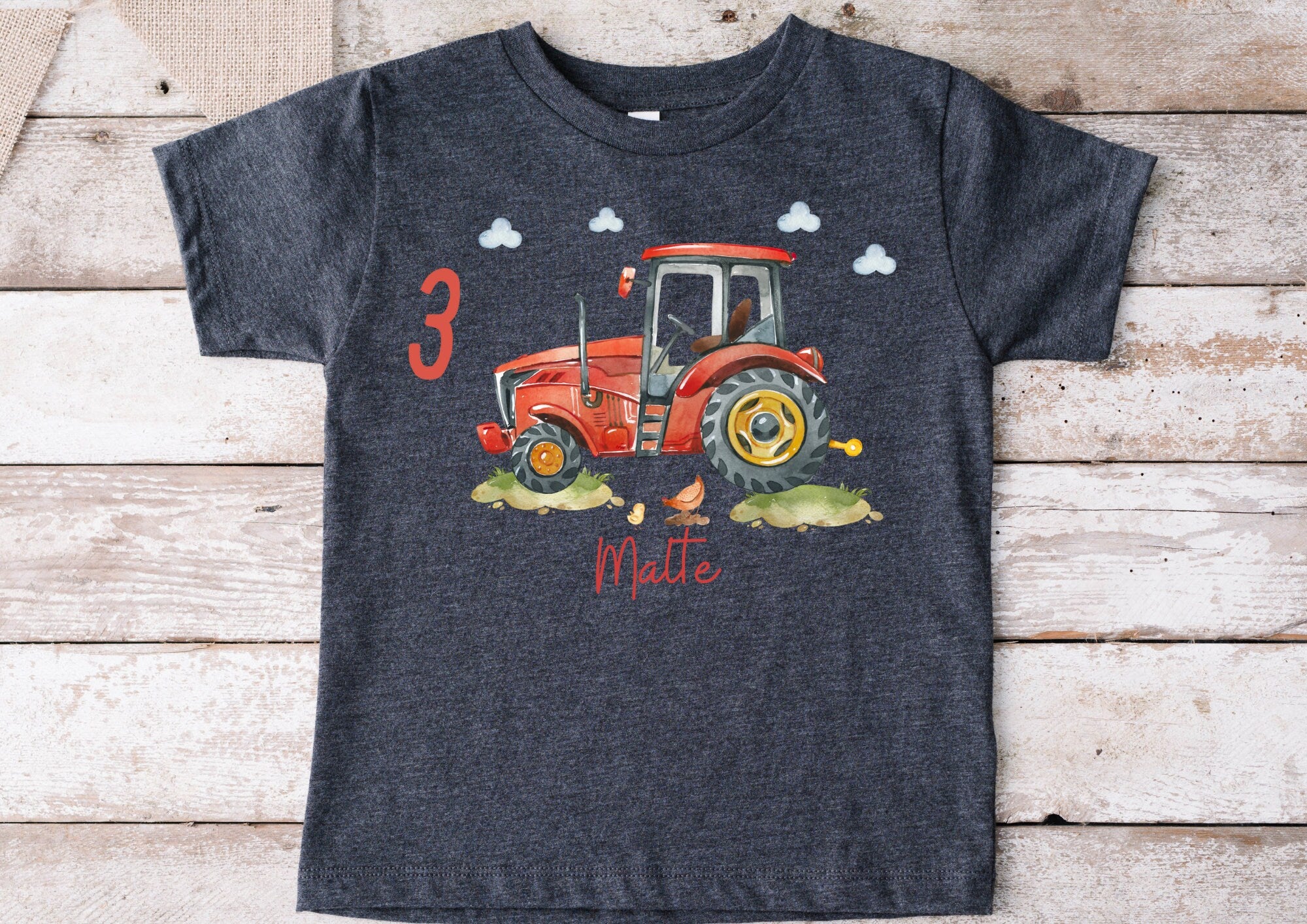 Bügelbild für farbige ien mit Wunschname und Alter personalisiert Geburtstagsshirt Traktor Trecker Bauernhof