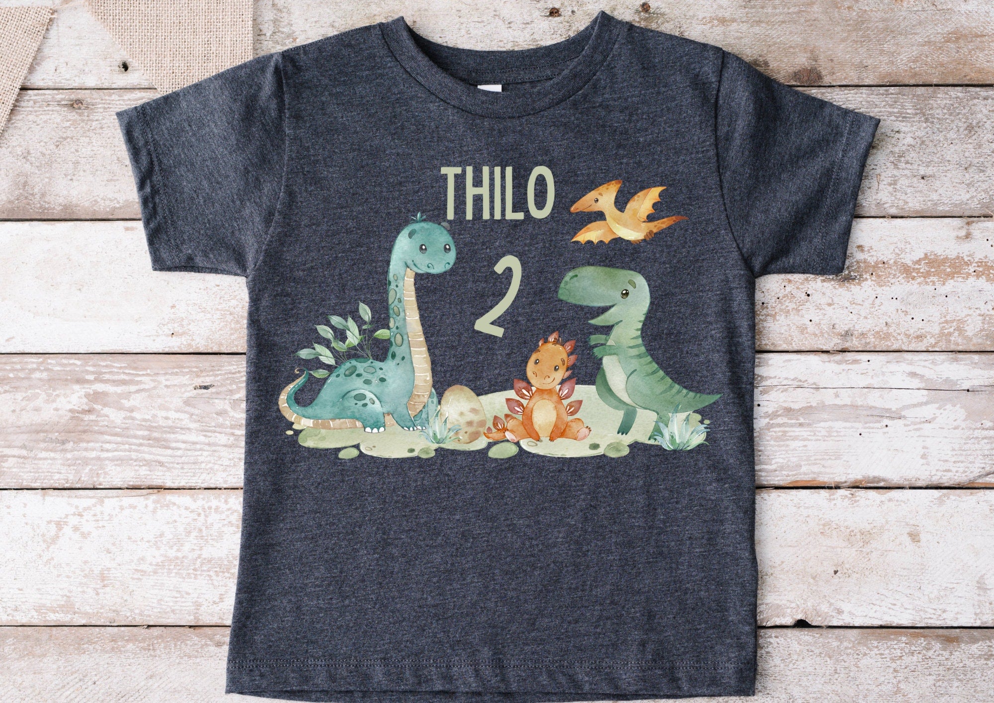 Bügelbild für bunte ien mit Wunschname und Alter personalisiert Fuchs Geburtstagsshirt Dinosaurier Dino T-Rex
