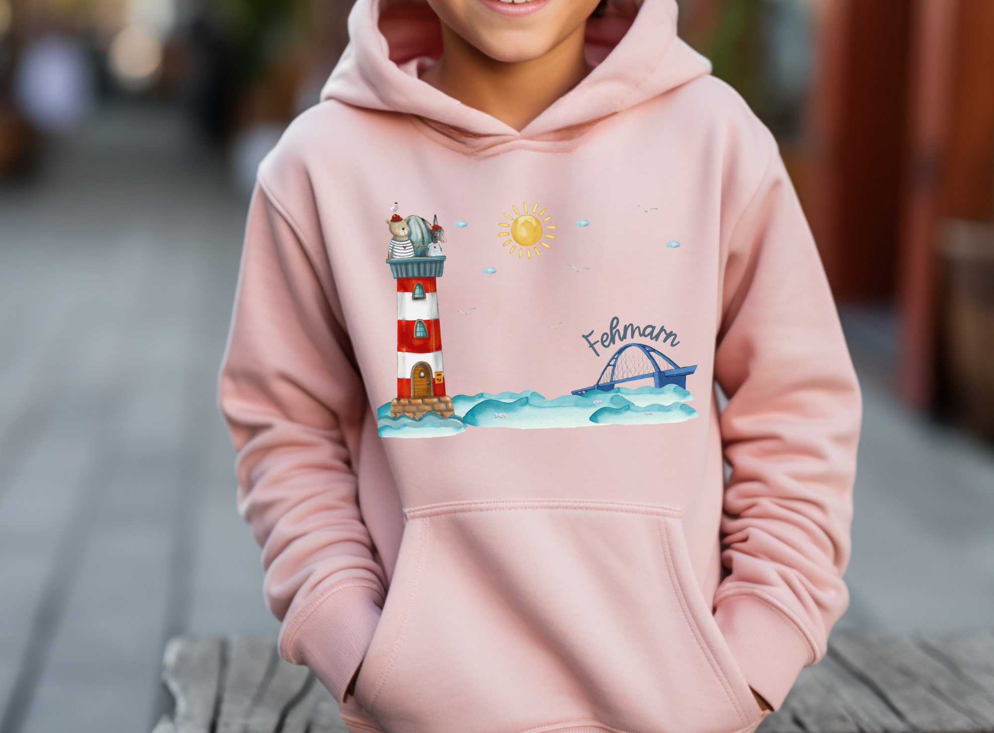 Hoodie mit Fehmarn-Motiv, Leuchtturm Fehmarn-Sund-Brücke Urlaubserinnerung