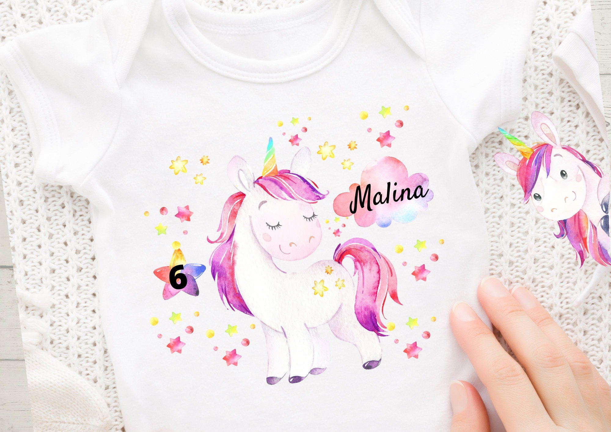 Bügelbild mit Wunschname und Alter personalisiert Geburtstagsshirt Einhorn Sterne Glitzerstaub – Appliques & Patches