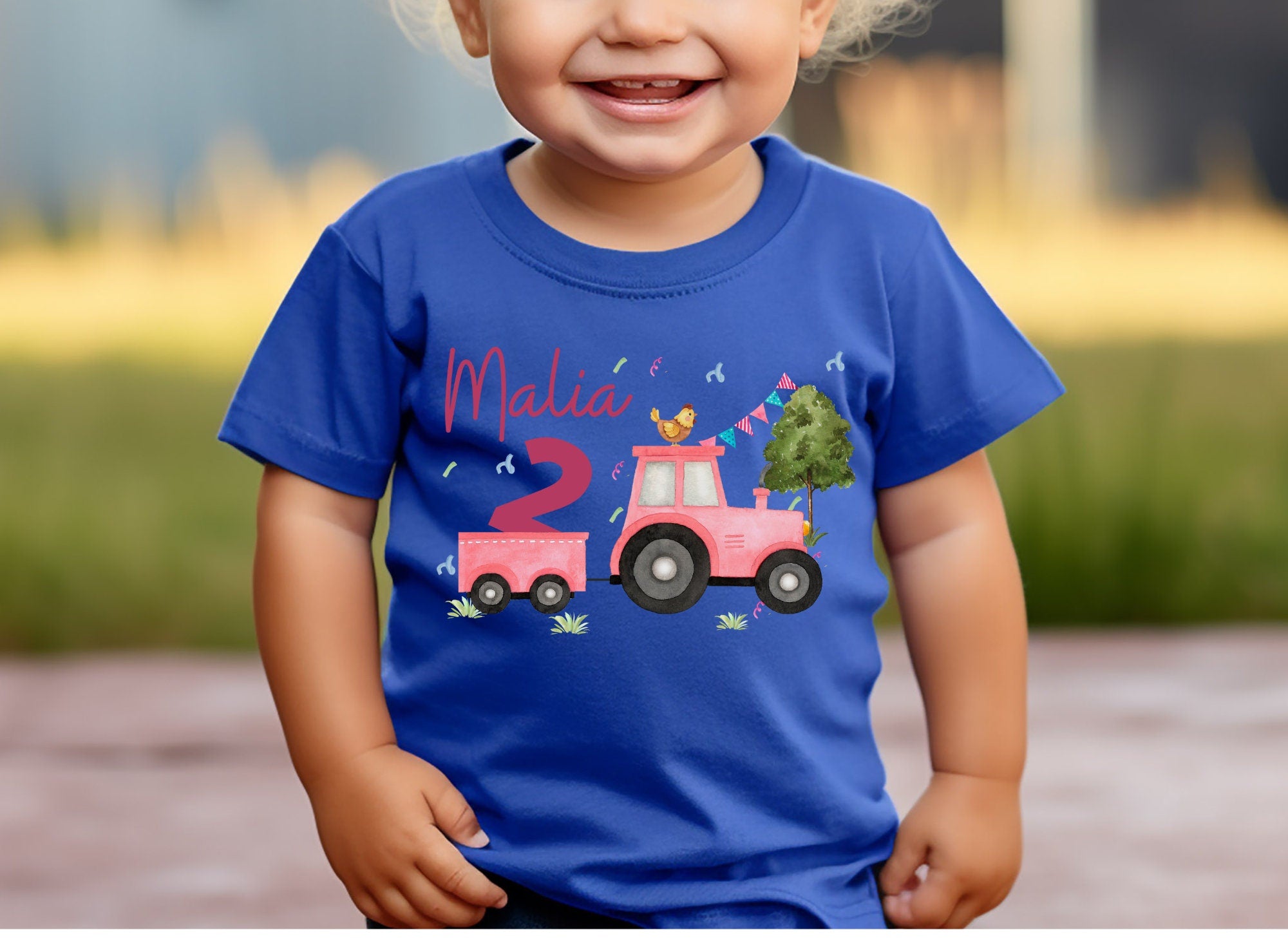 Geburtstagsshirt personalisiert Traktor Trecker Bauernhof Bauernhoftiere rosa – T-shirts