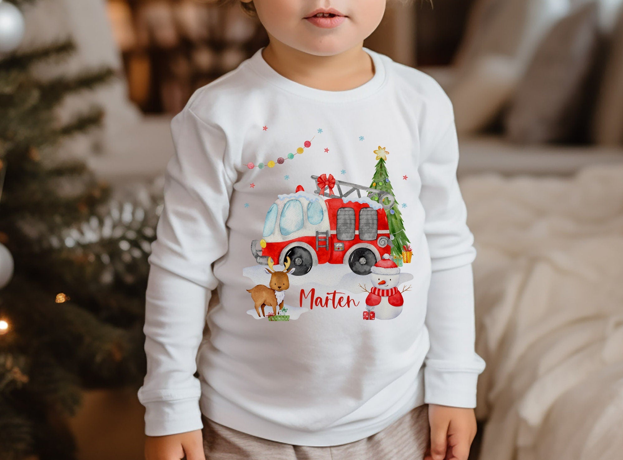 Weihnachten Weihnachtsshirt Weihnachtspullover personalisiert Waldtiere Feuerwehr Schneemann