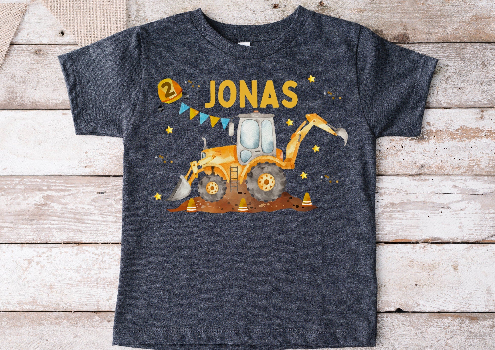 Bügelbild Bagger personalisiert Geburtstag | Baustelle Bauarbeiter Shirt | Radlader Geburtstagsmotiv n A4 A5 – Appliques & Patches