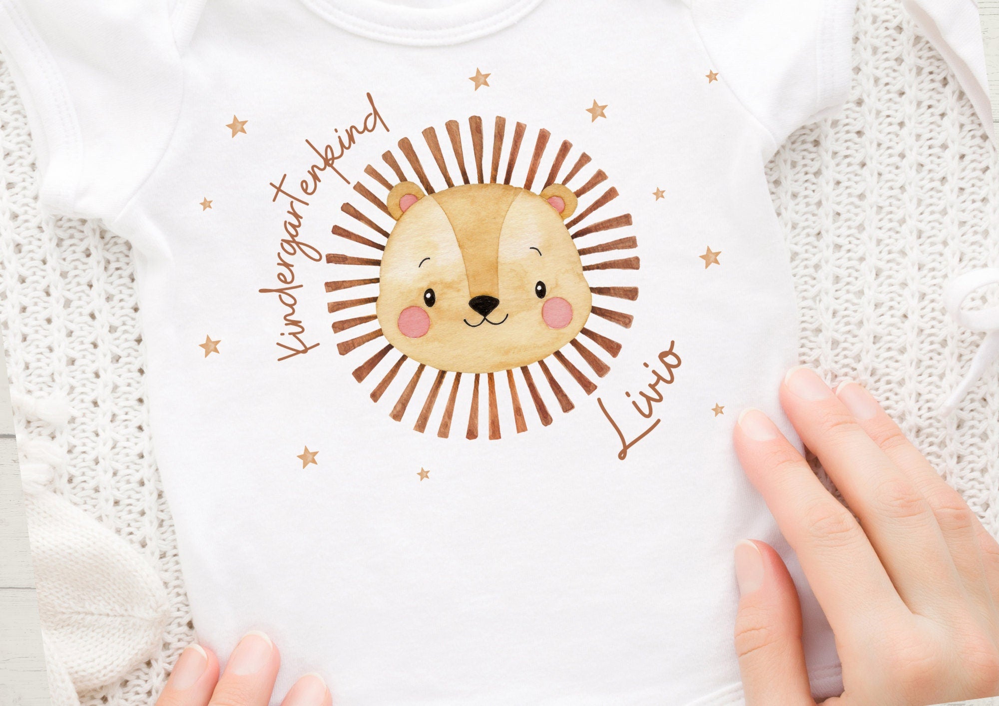 Bügelbild für bunte Stoffe mit Wunschname und Alter personalisiert garten gartenstart Löwe Dschungeltiere – Appliques & Patches