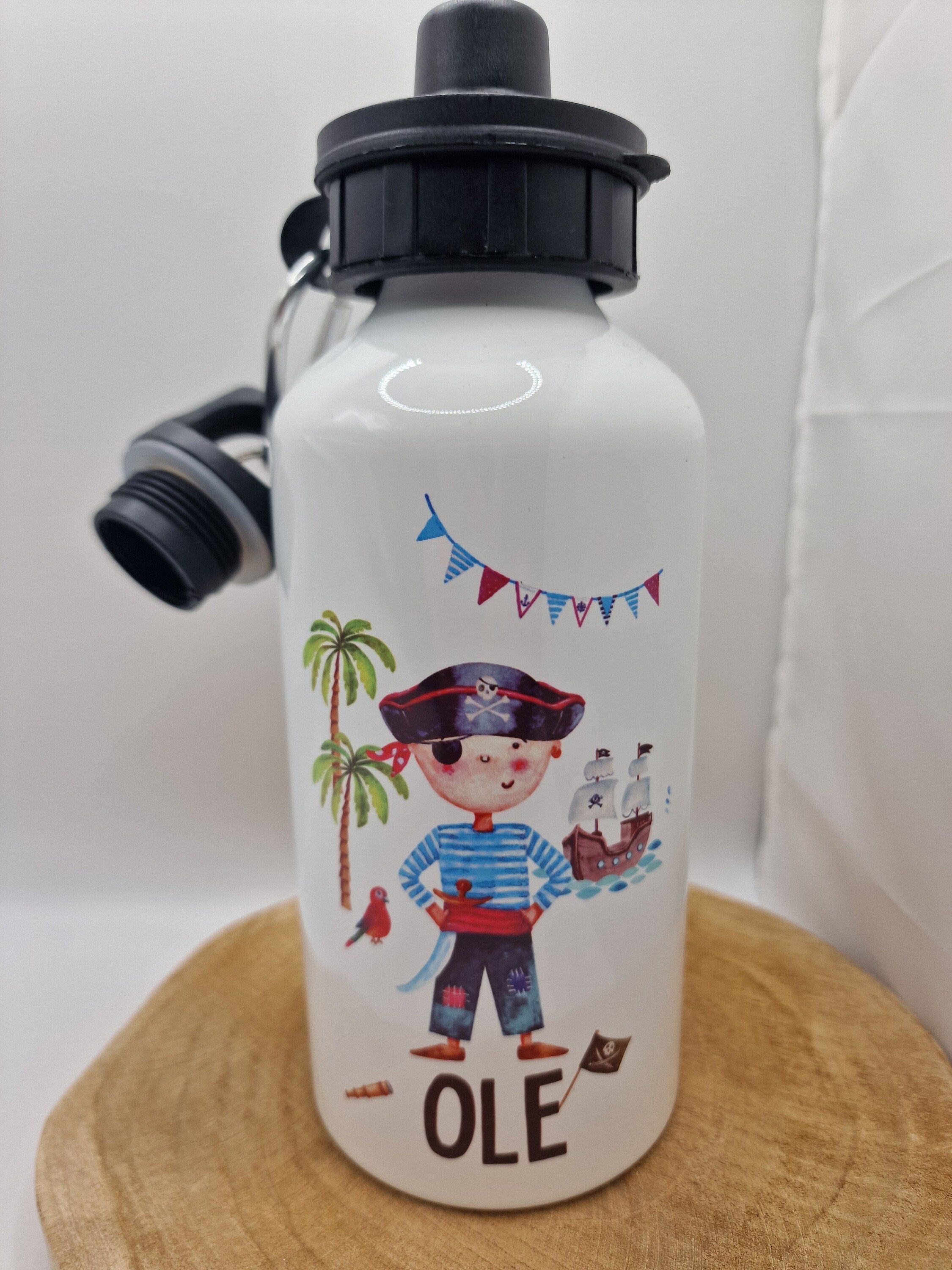 Trinkflasche Wasserflasche personalisiert mit Name Pirat Piratenschiff Seeräuber