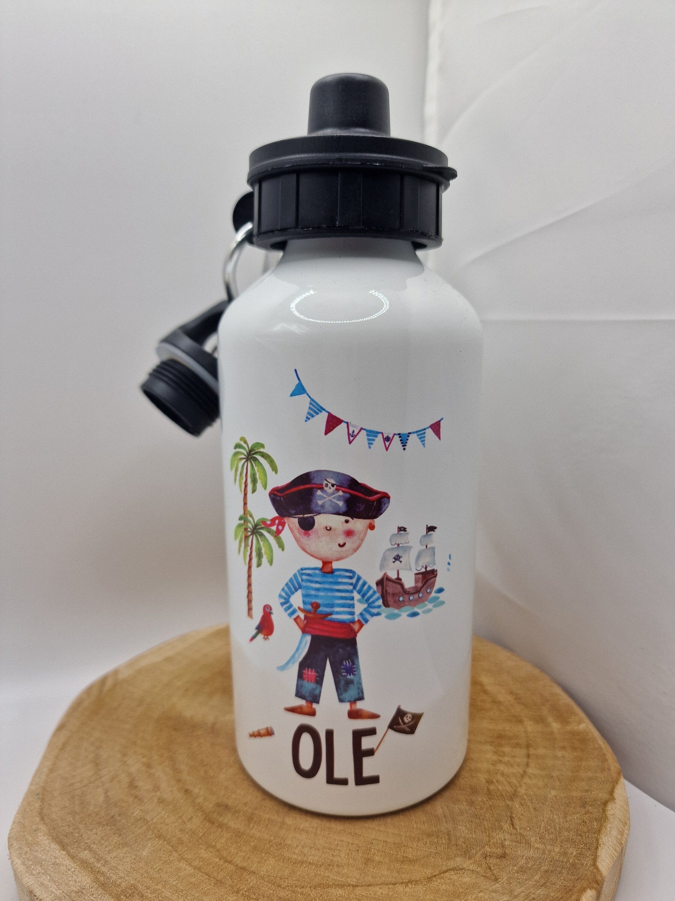 Trinkflasche Wasserflasche personalisiert mit Name Pirat Piratenschiff Seeräuber