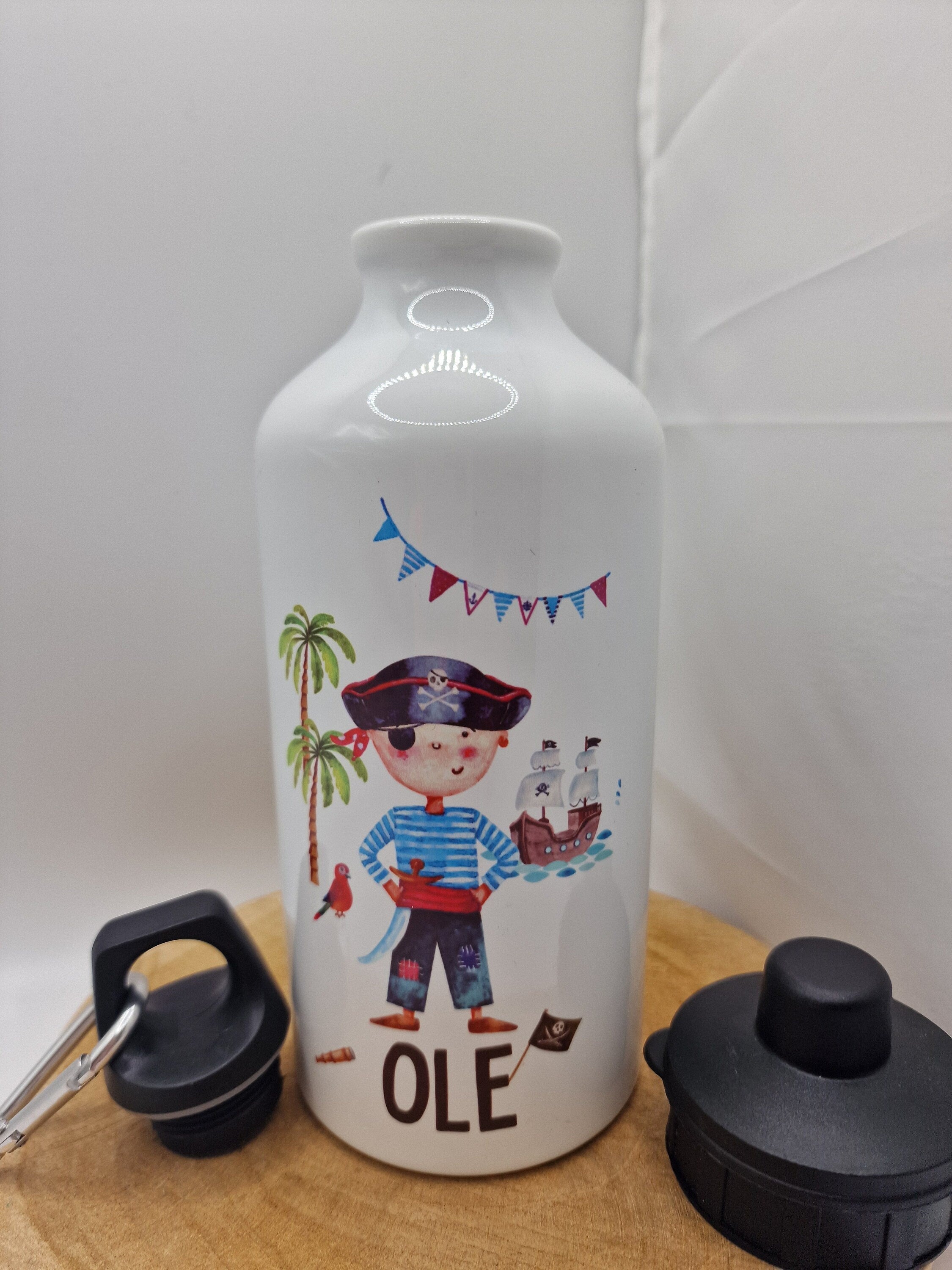 Trinkflasche Wasserflasche personalisiert mit Name Pirat Piratenschiff Seeräuber