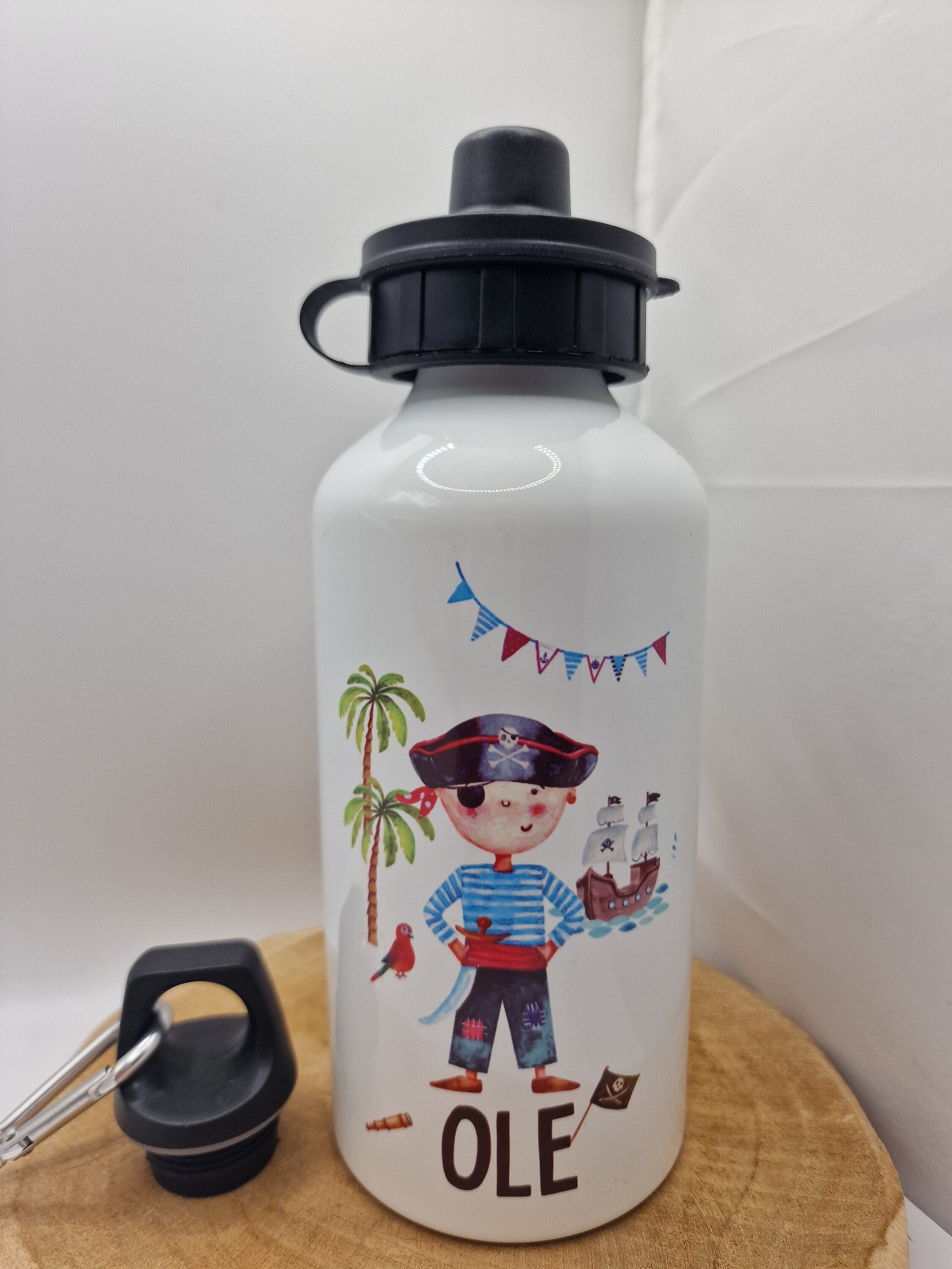 Trinkflasche Wasserflasche personalisiert mit Name Pirat Piratenschiff Seeräuber