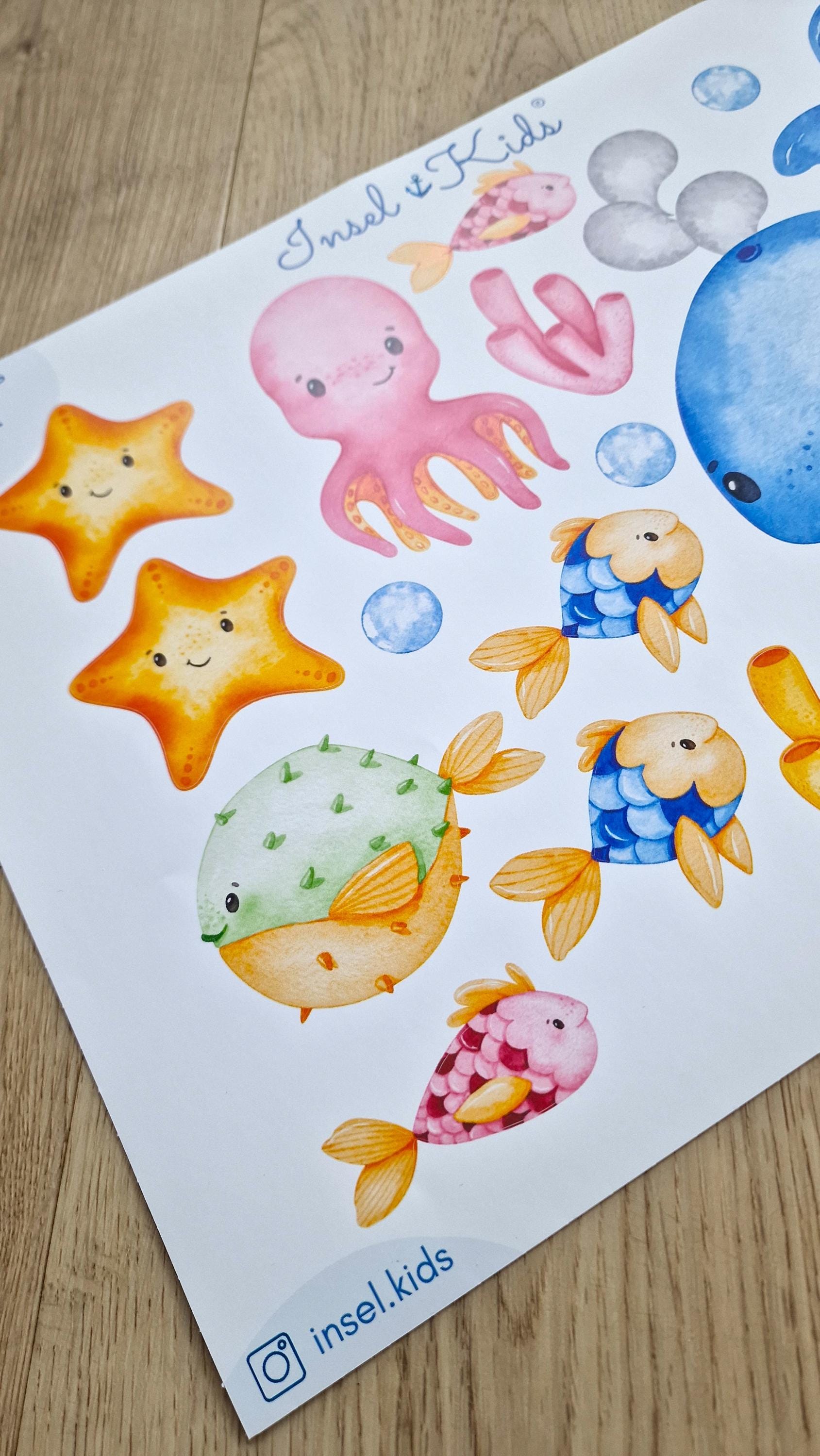 Wandtatoo Wandbild Wandaufkleber Wandsticker Kinderzimmer personalisiert Wal Meer Meerestiere für das Babyzimmer