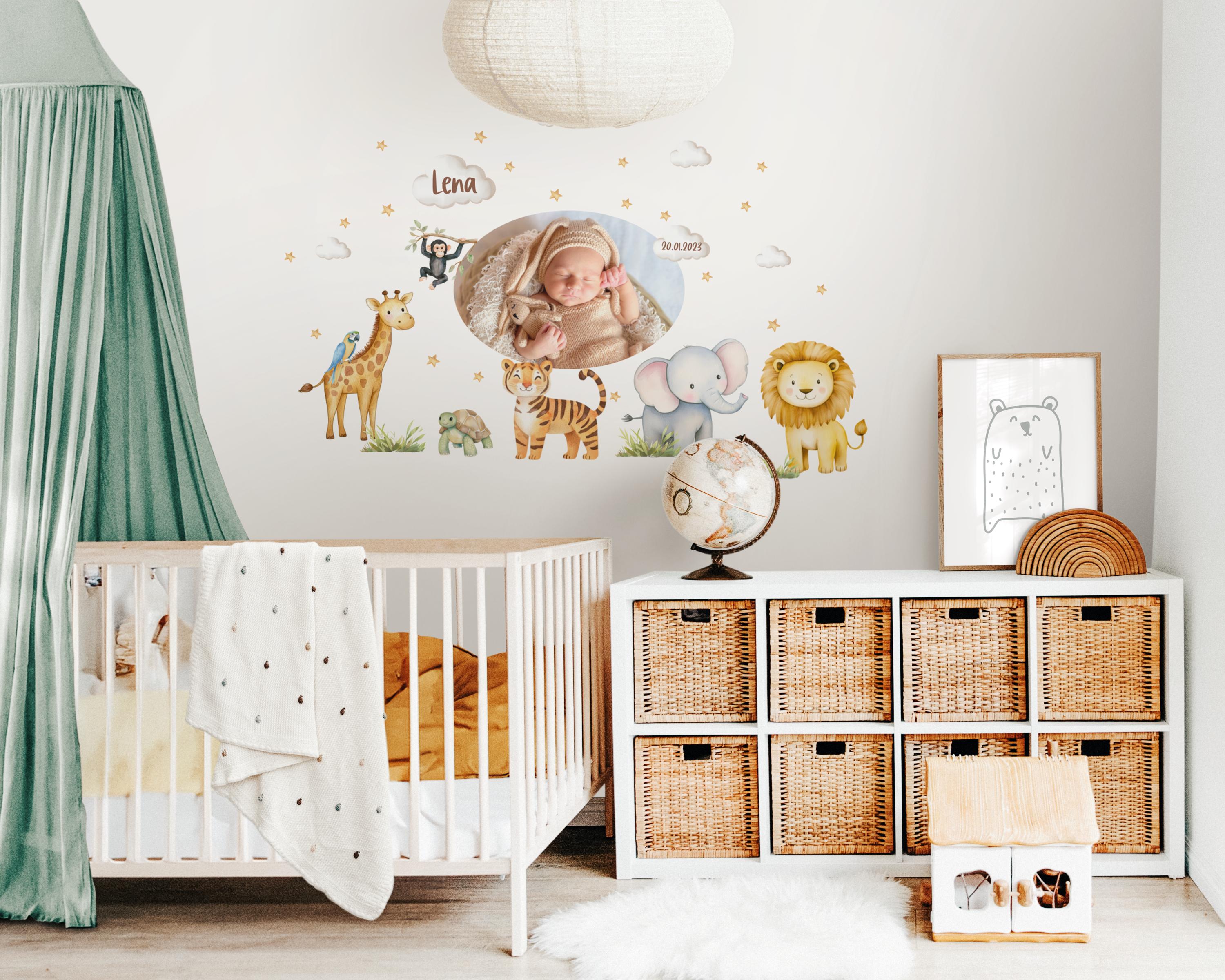 Wandtatoo Wandbild mit Foto Wandaufkleber Kinderzimmer personalisiert Safaritiere Giraffe Löwe Dschungeltiere für das Babyzimmer