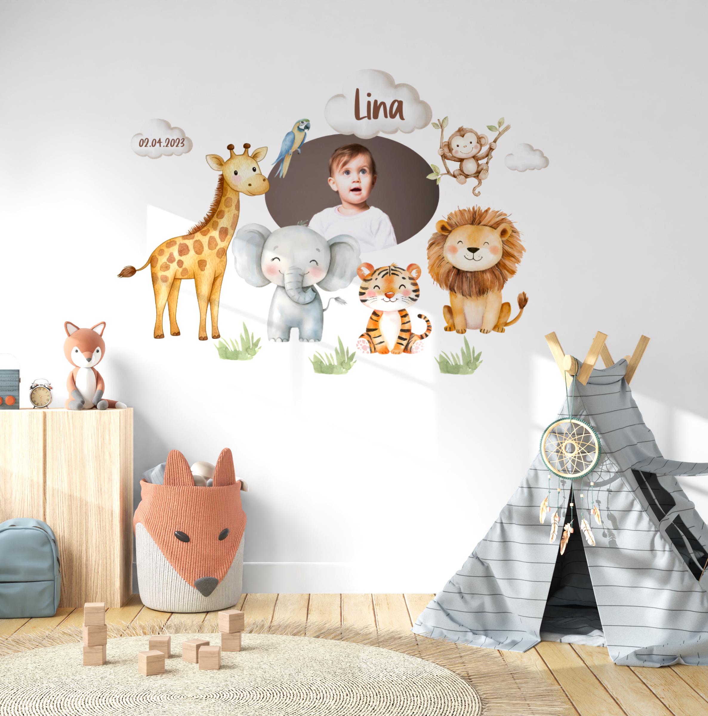 Wandtatoo Wandbild mit Foto Wandaufkleber Kinderzimmer personalisiert Safaritiere Giraffe Löwe Dschungeltiere für das Babyzimmer