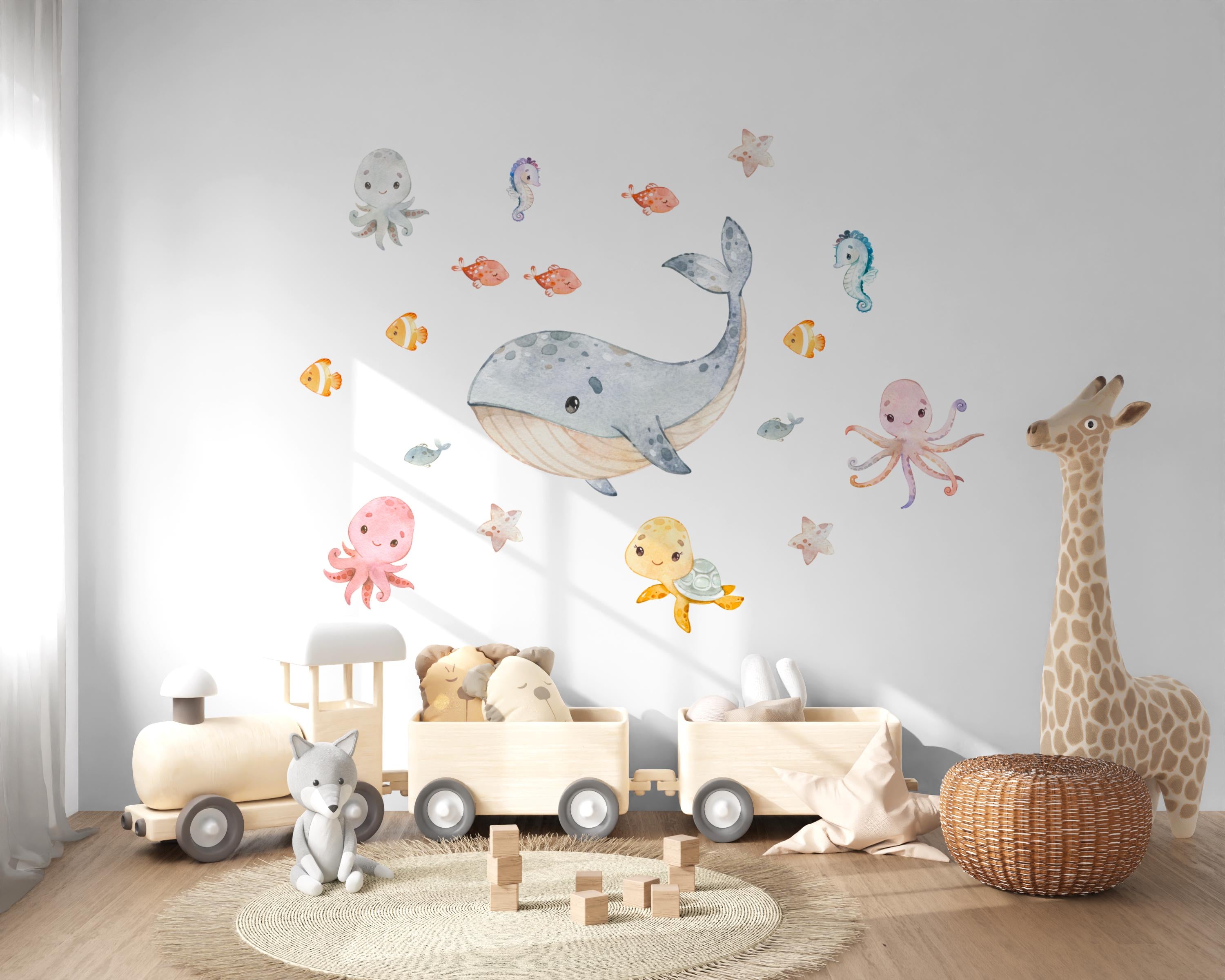 Wandtatoo Wandbild Wandaufkleber Wandsticker Kinderzimmer personalisiert Wal Meer Meerestiere für das Babyzimmer