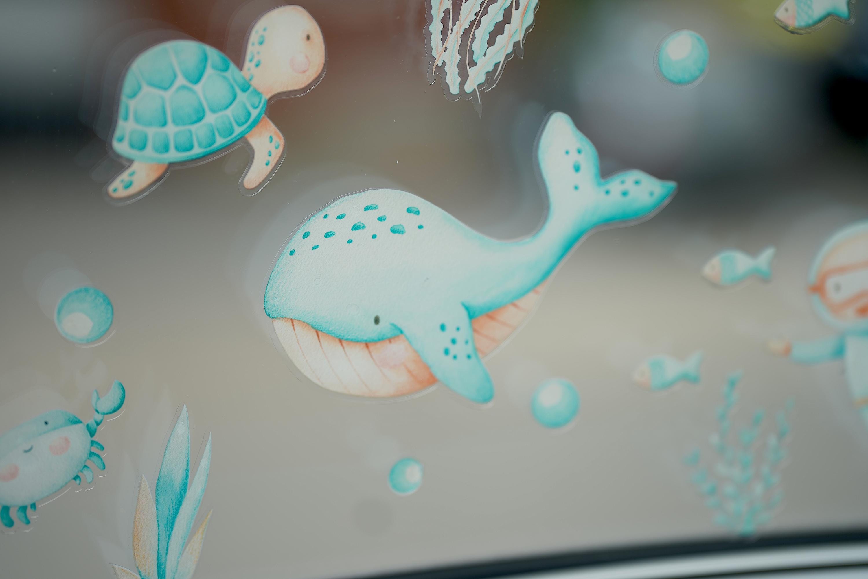 Fensterbild Unterwasserwelt Türkis – Wal Narwal Qualle Fische – zimmer Deko wiederverwendbar ohne Kleber – A4 A3 A2 – ablösbar – 